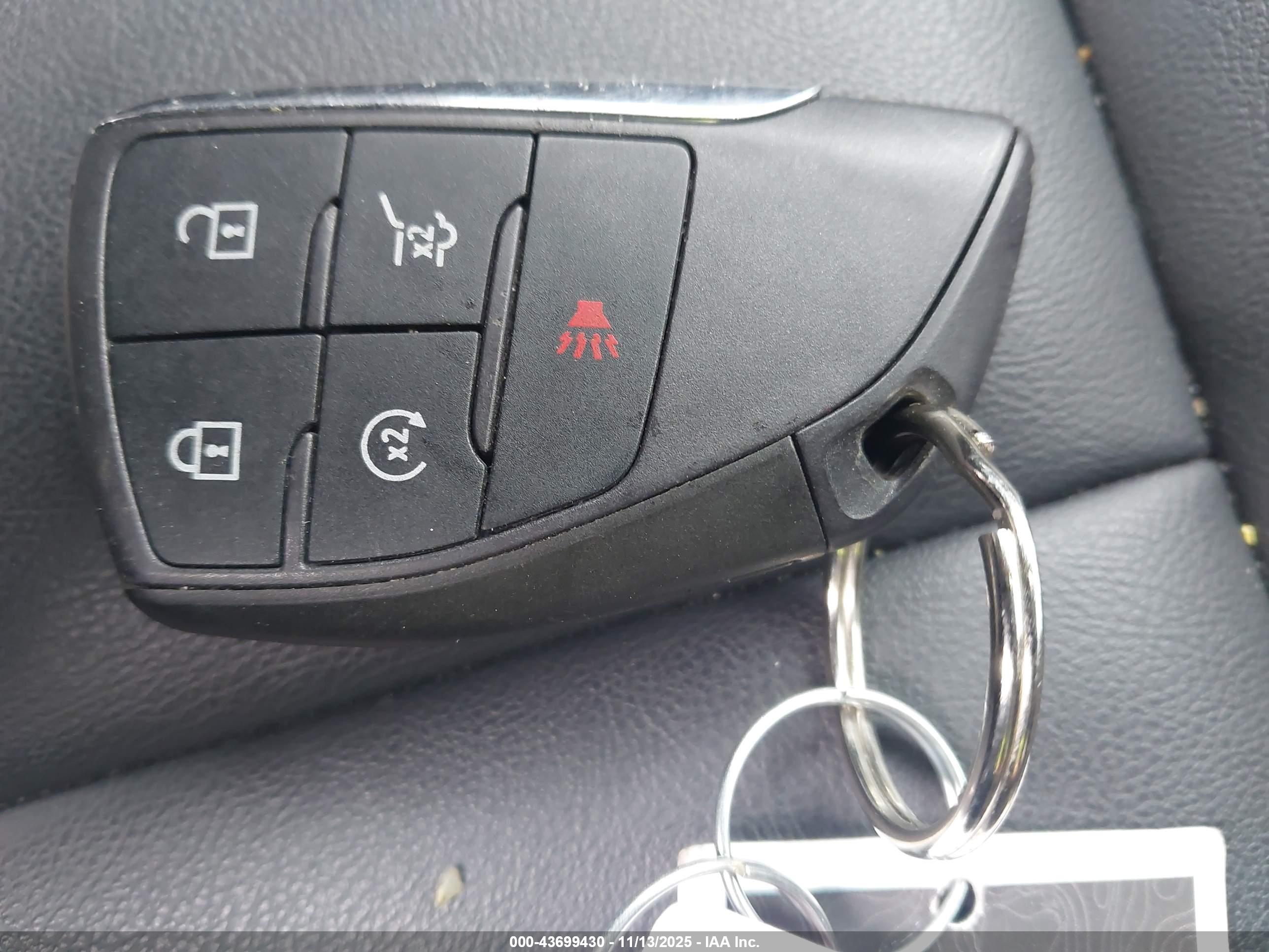 GMC ACADIA image 11