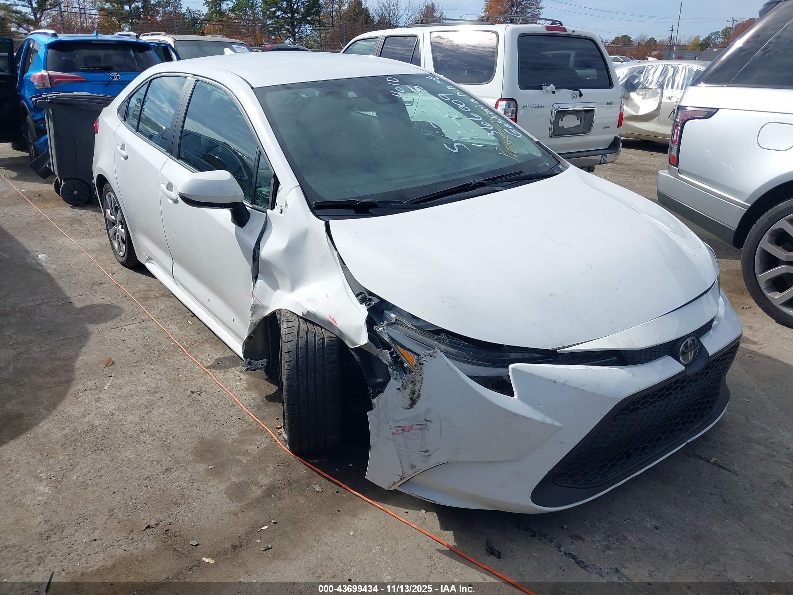 TOYOTA COROLLA image 6