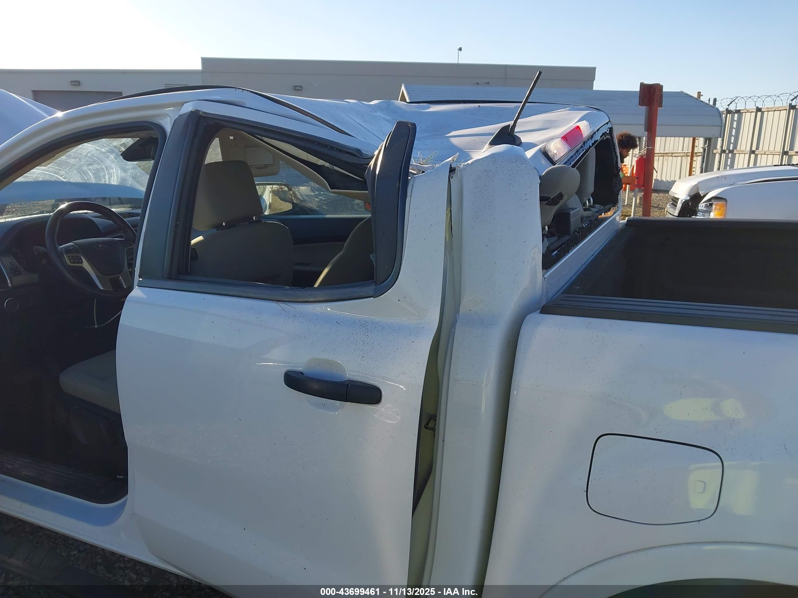 FORD RANGER image 6