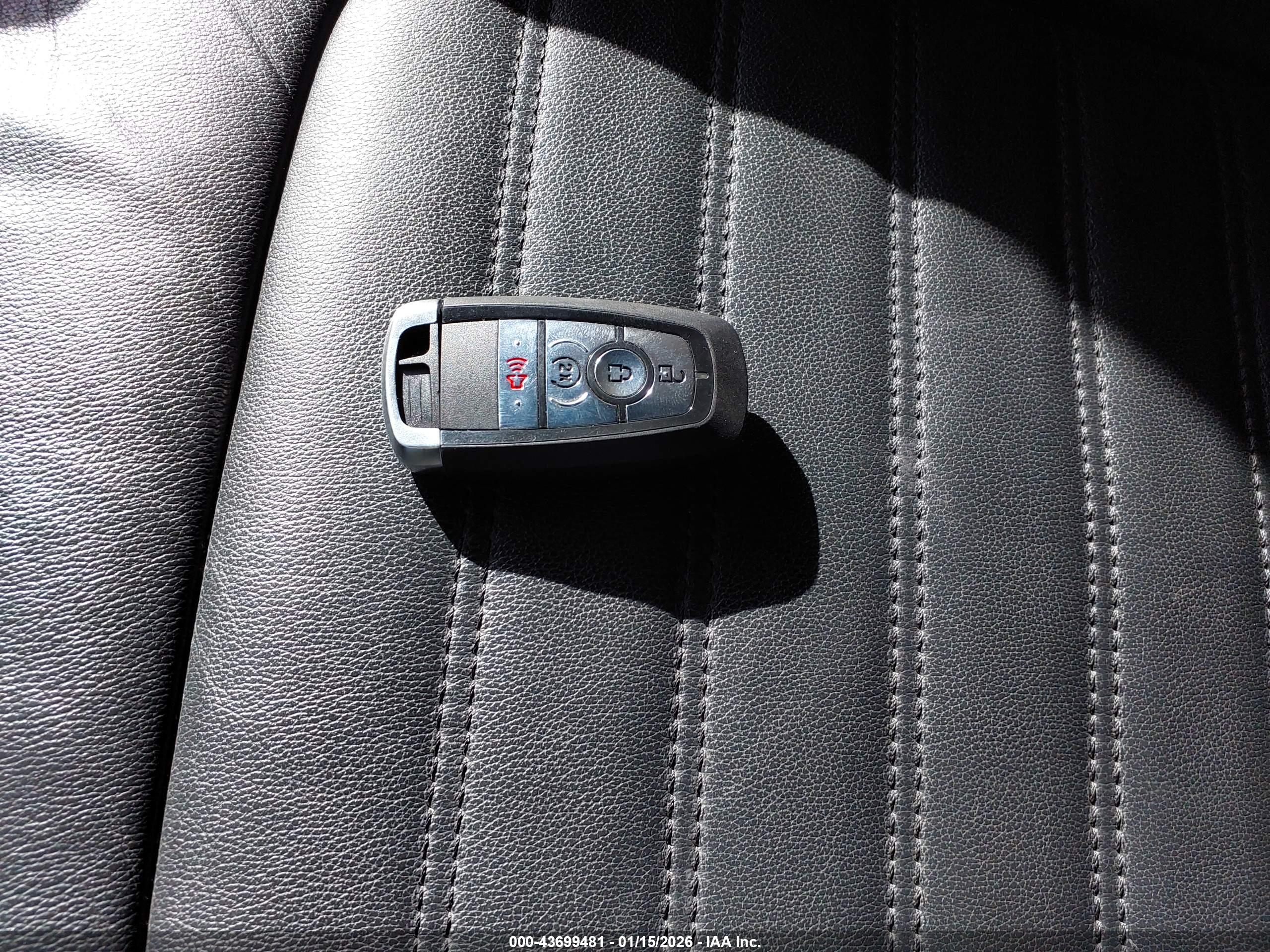 FORD EDGE image 11