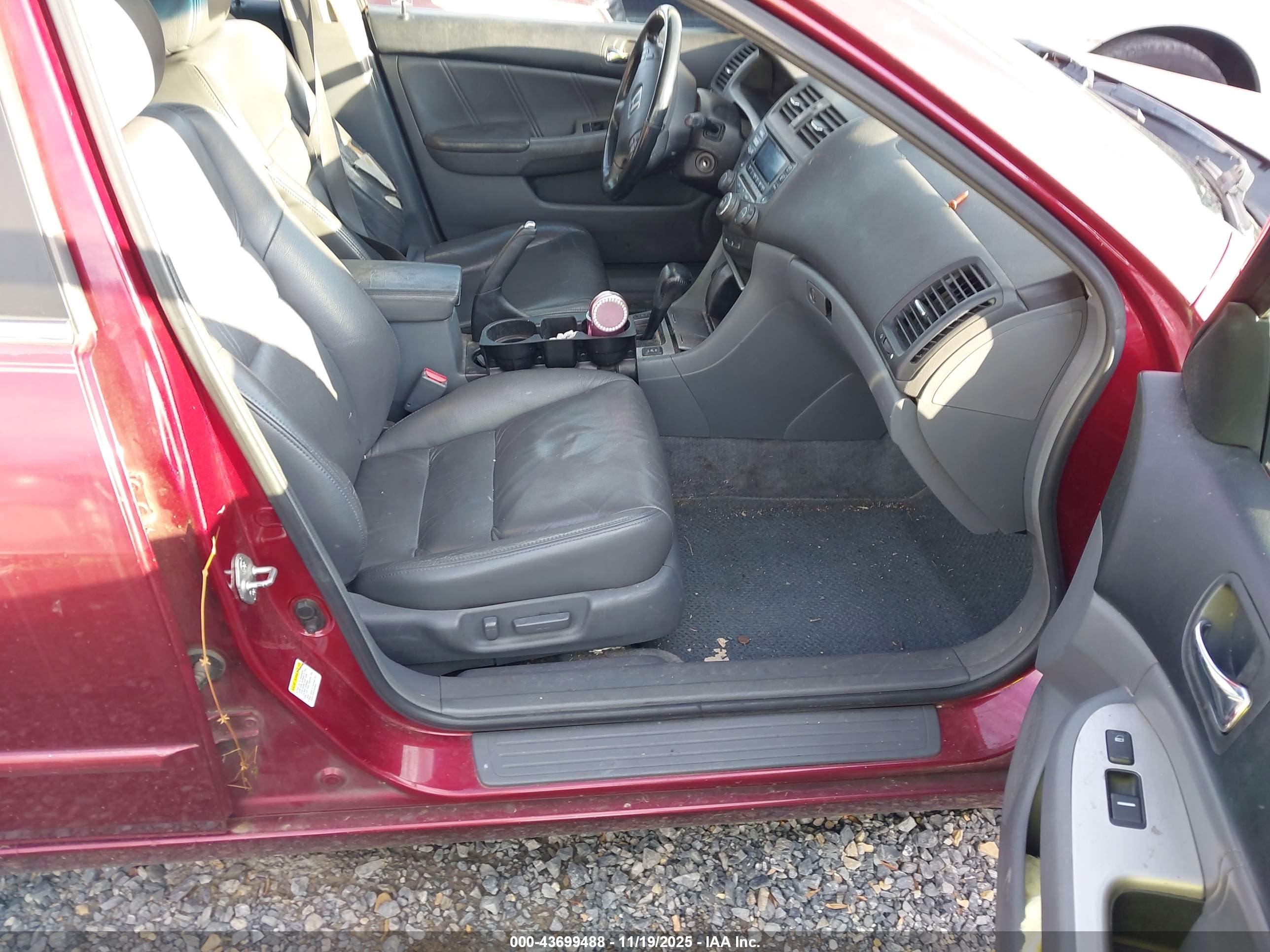 HONDA ACCORD image 5