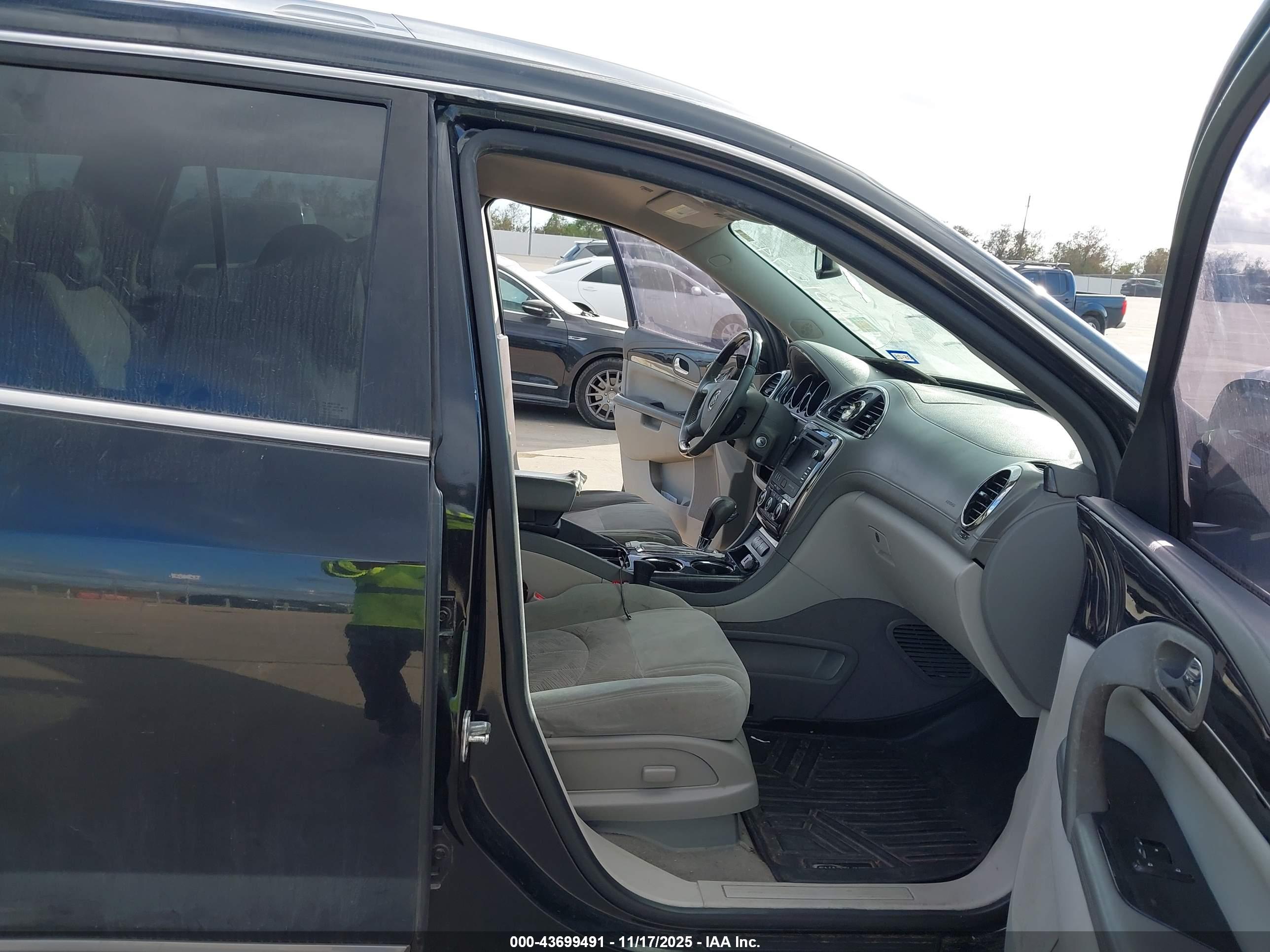 BUICK ENCLAVE image 5