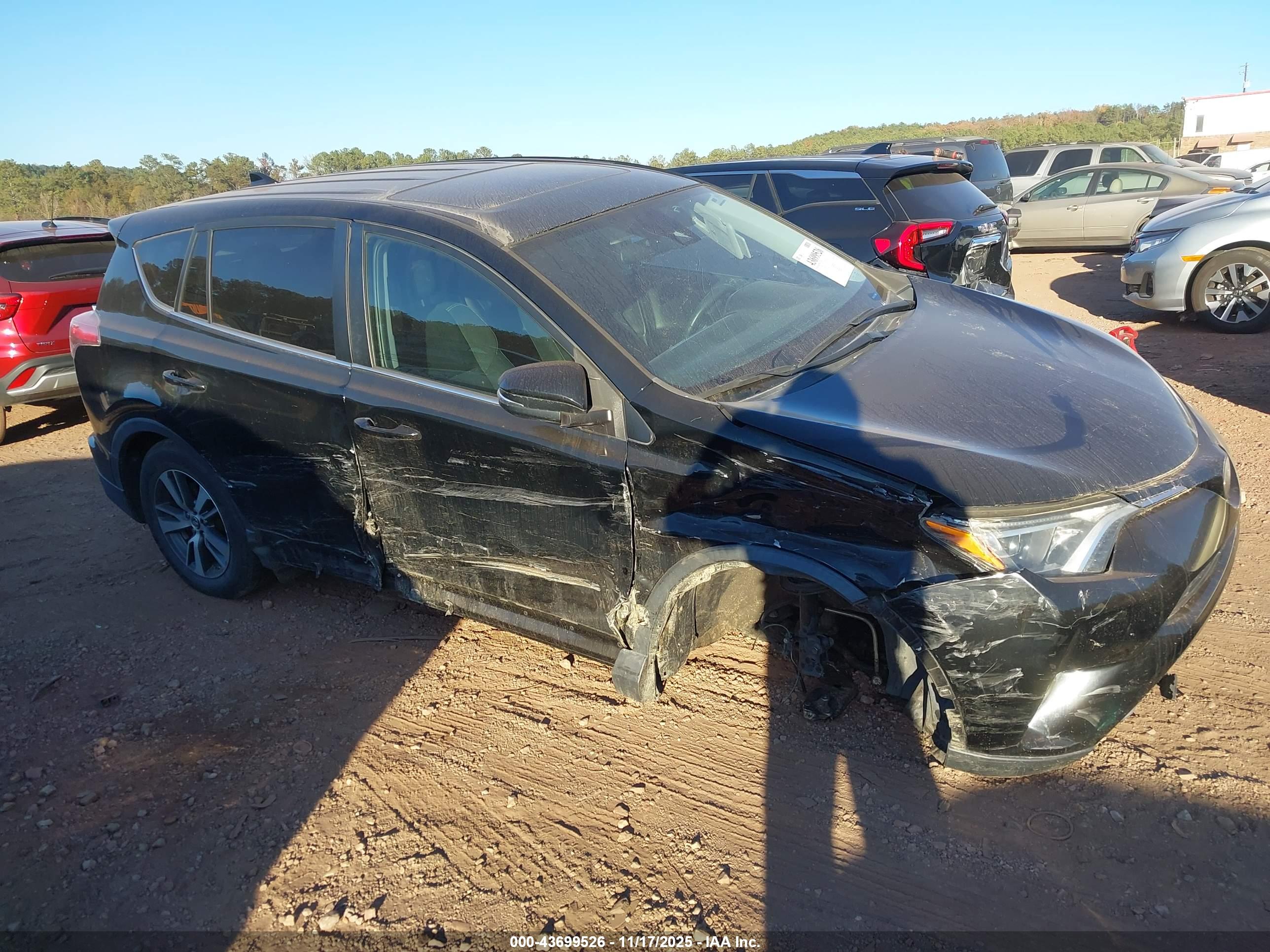 TOYOTA RAV4 image 6