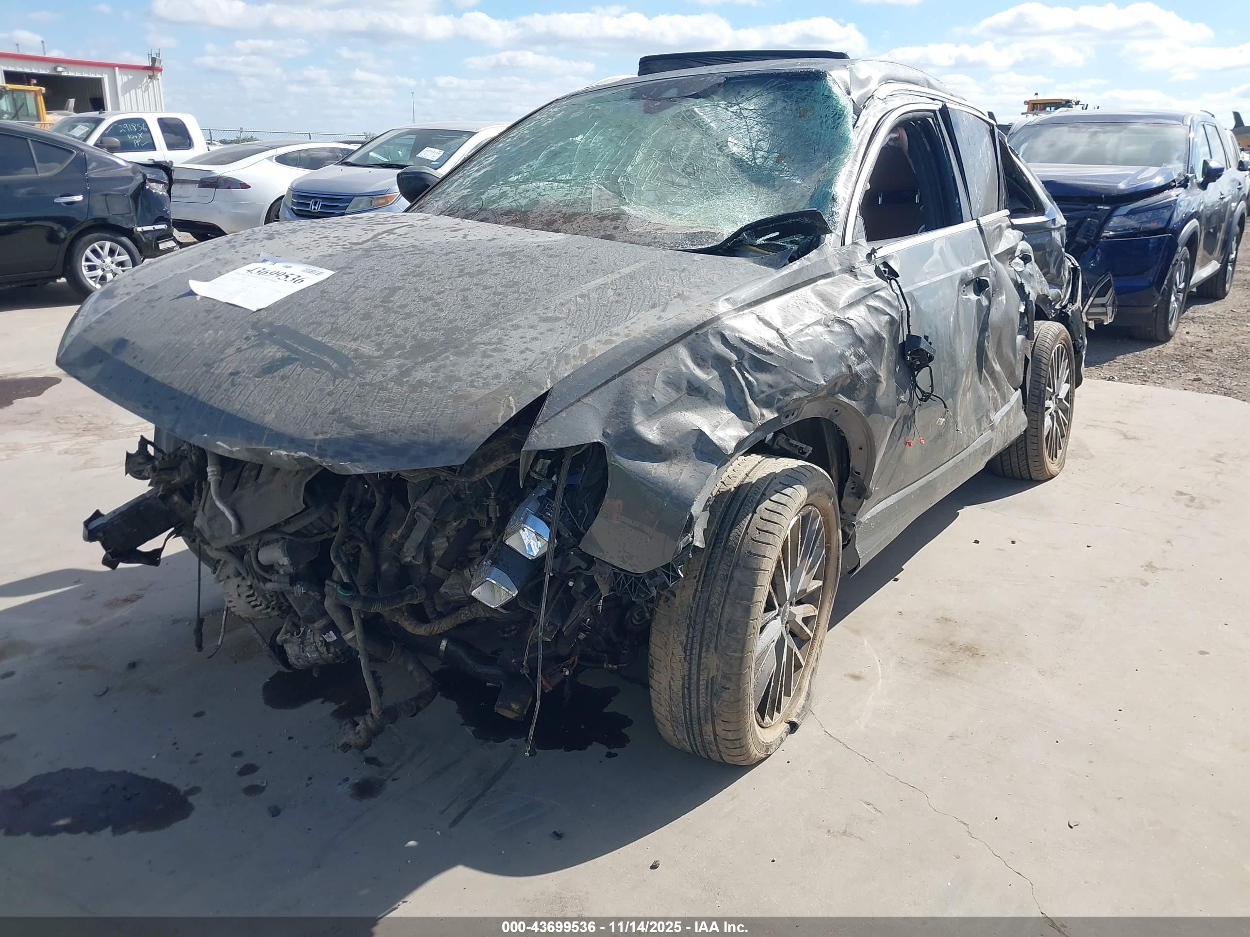 AUDI Q3 image 2