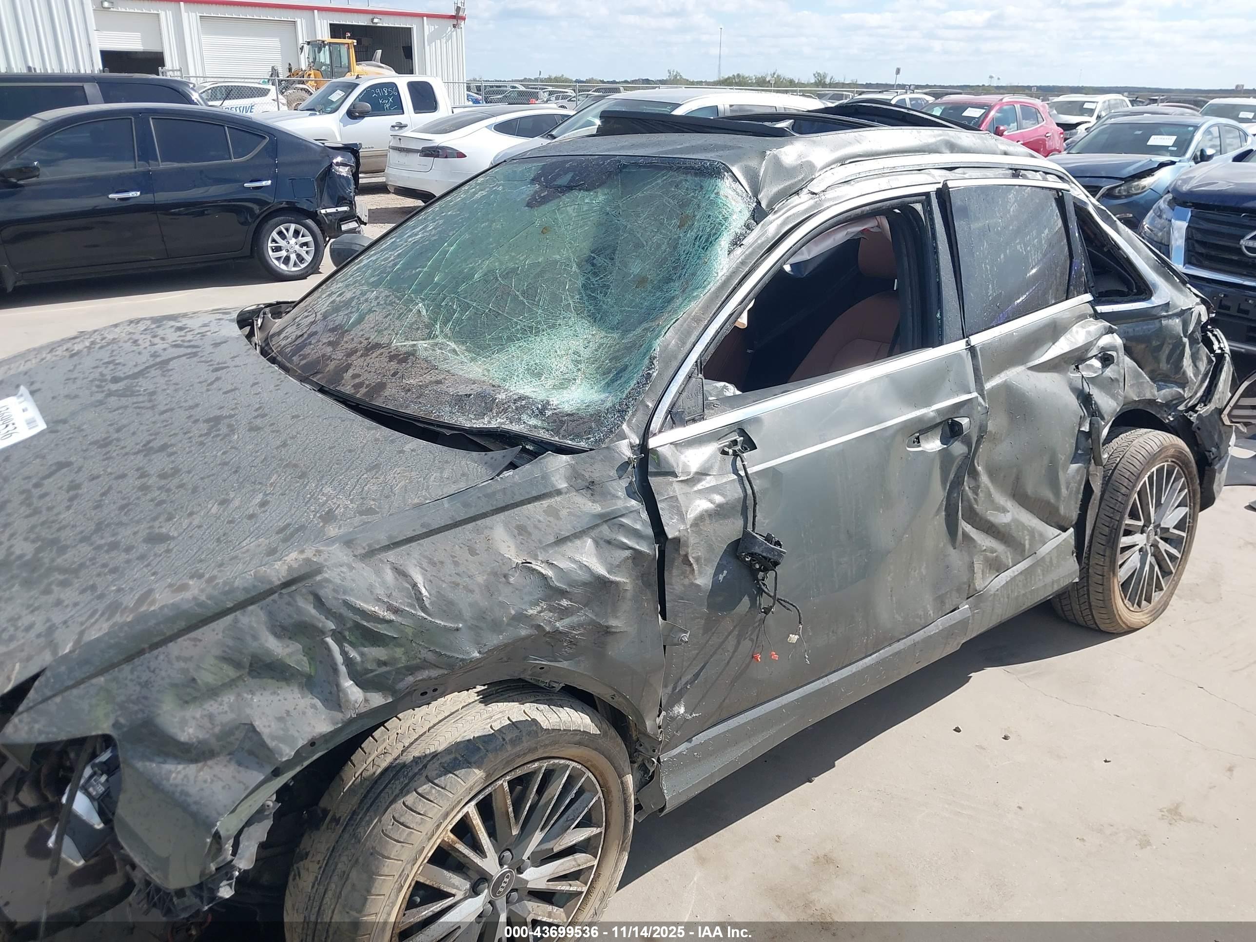 AUDI Q3 image 6