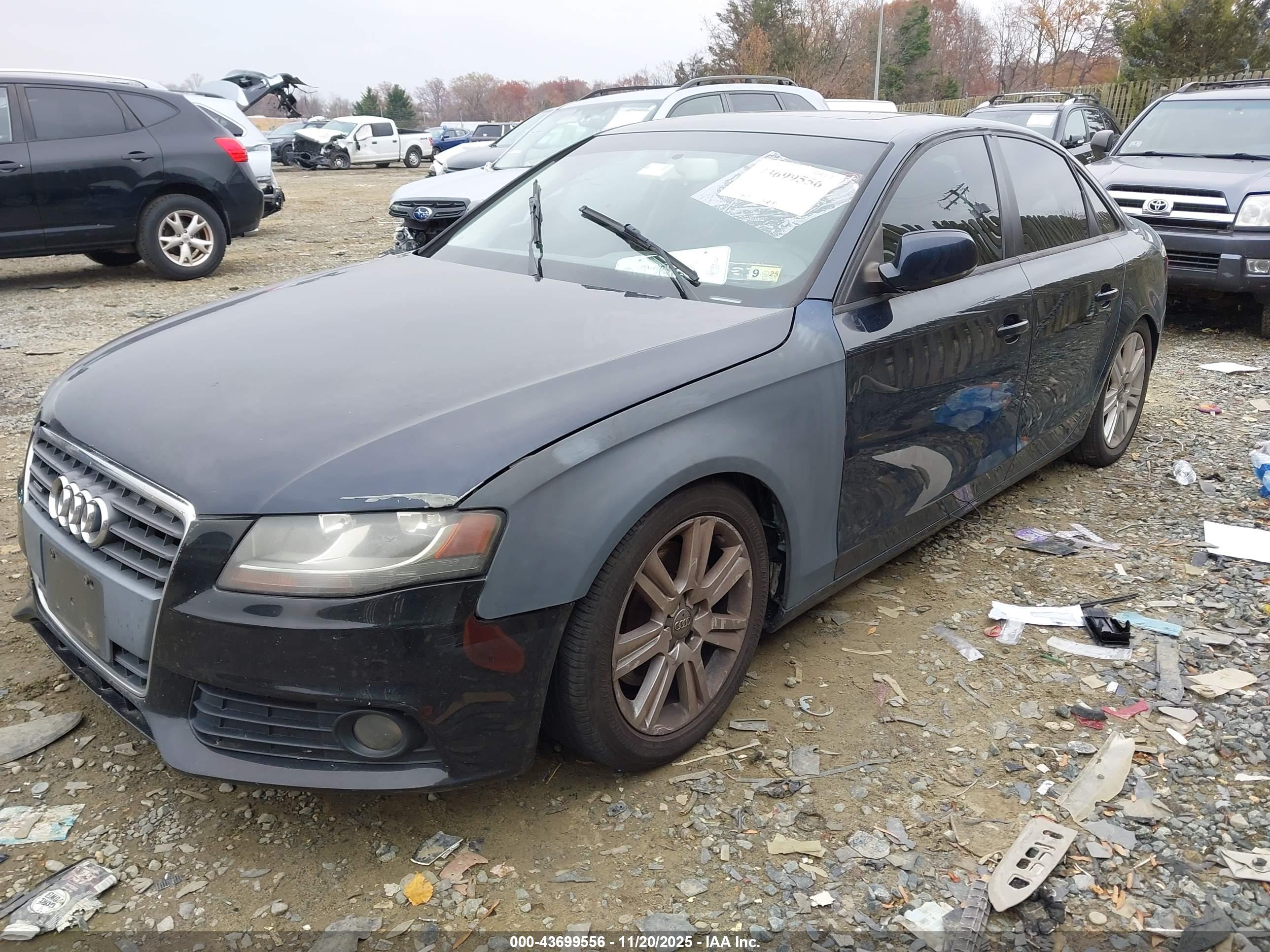 AUDI A4 image 2