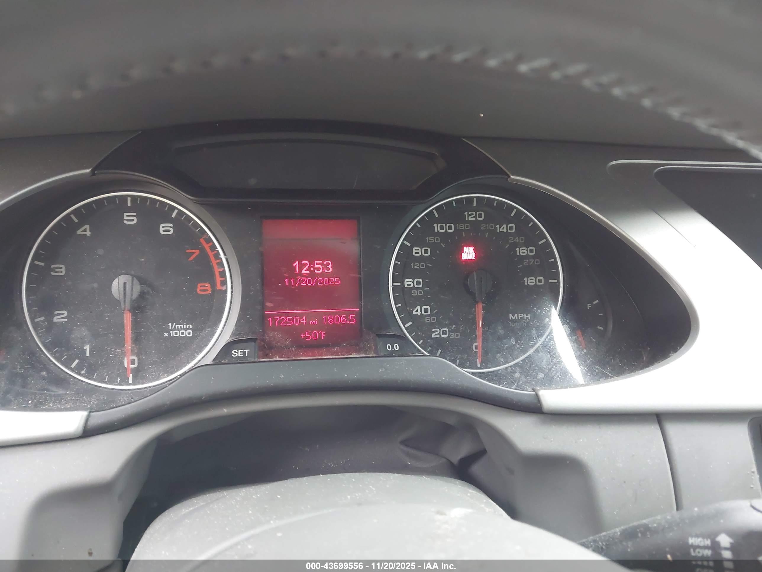 AUDI A4 image 7