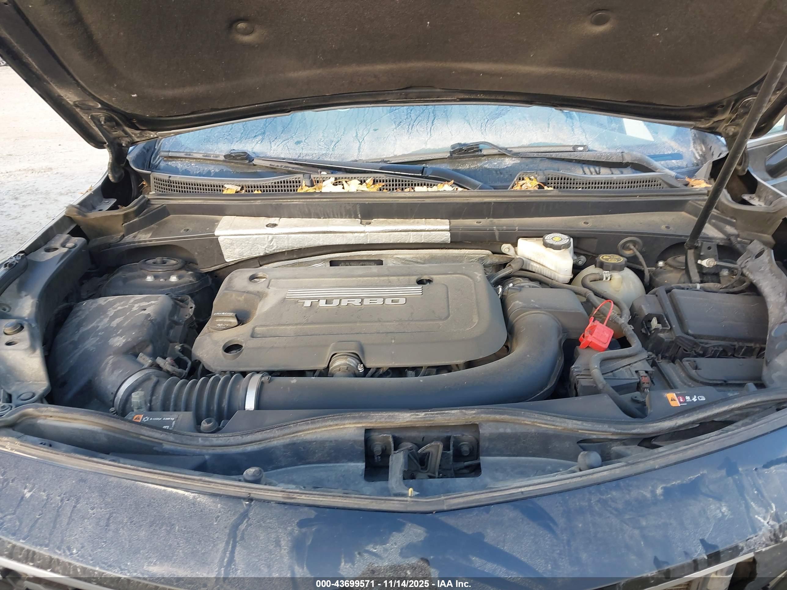 CADILLAC XT4 image 10