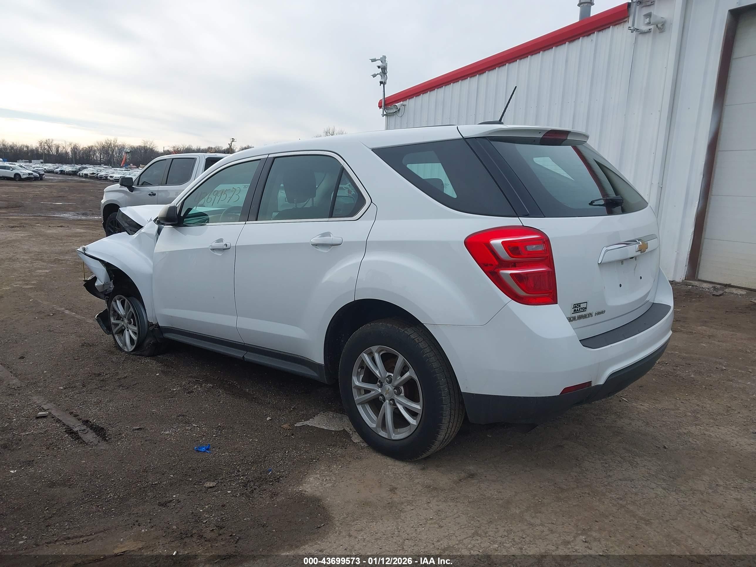 CHEVROLET EQUINOX image 3