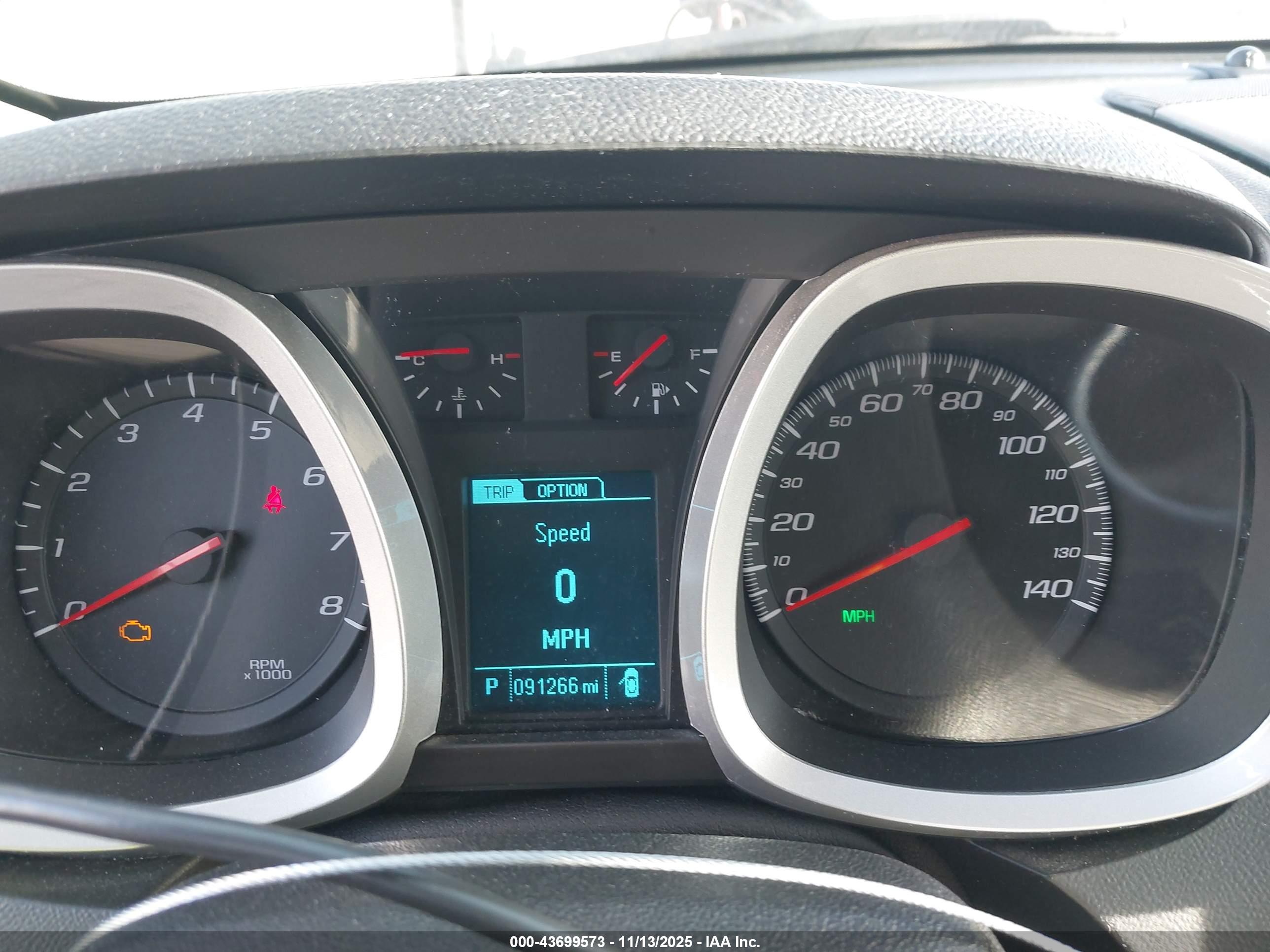 CHEVROLET EQUINOX image 7