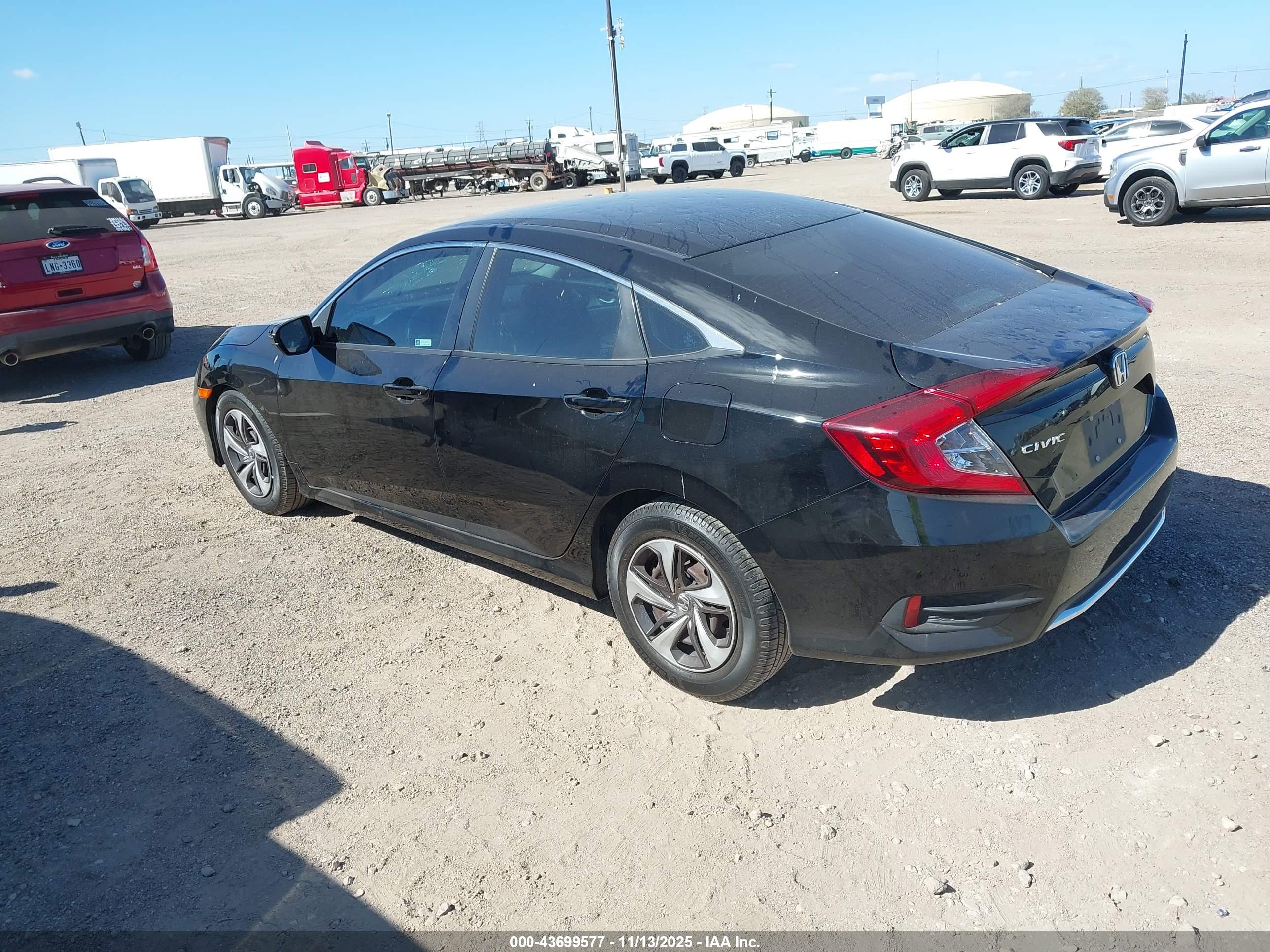 HONDA CIVIC image 3