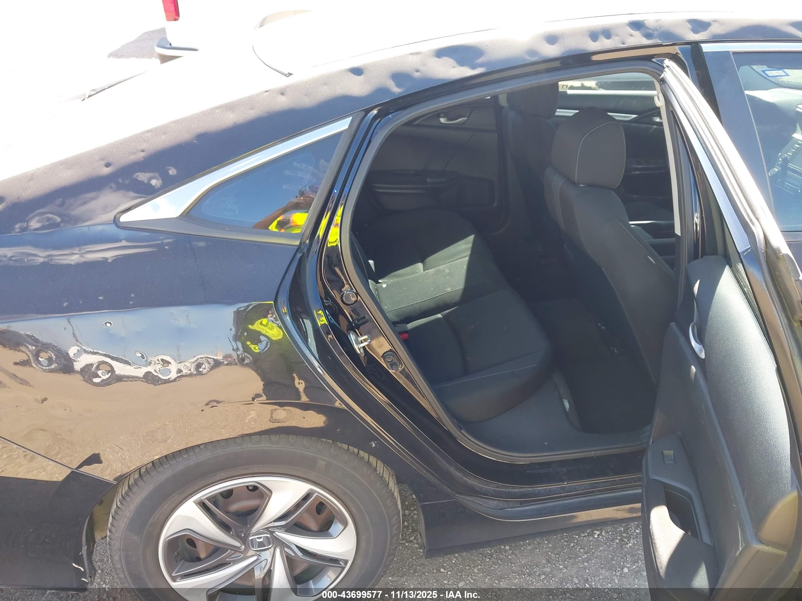 HONDA CIVIC image 8