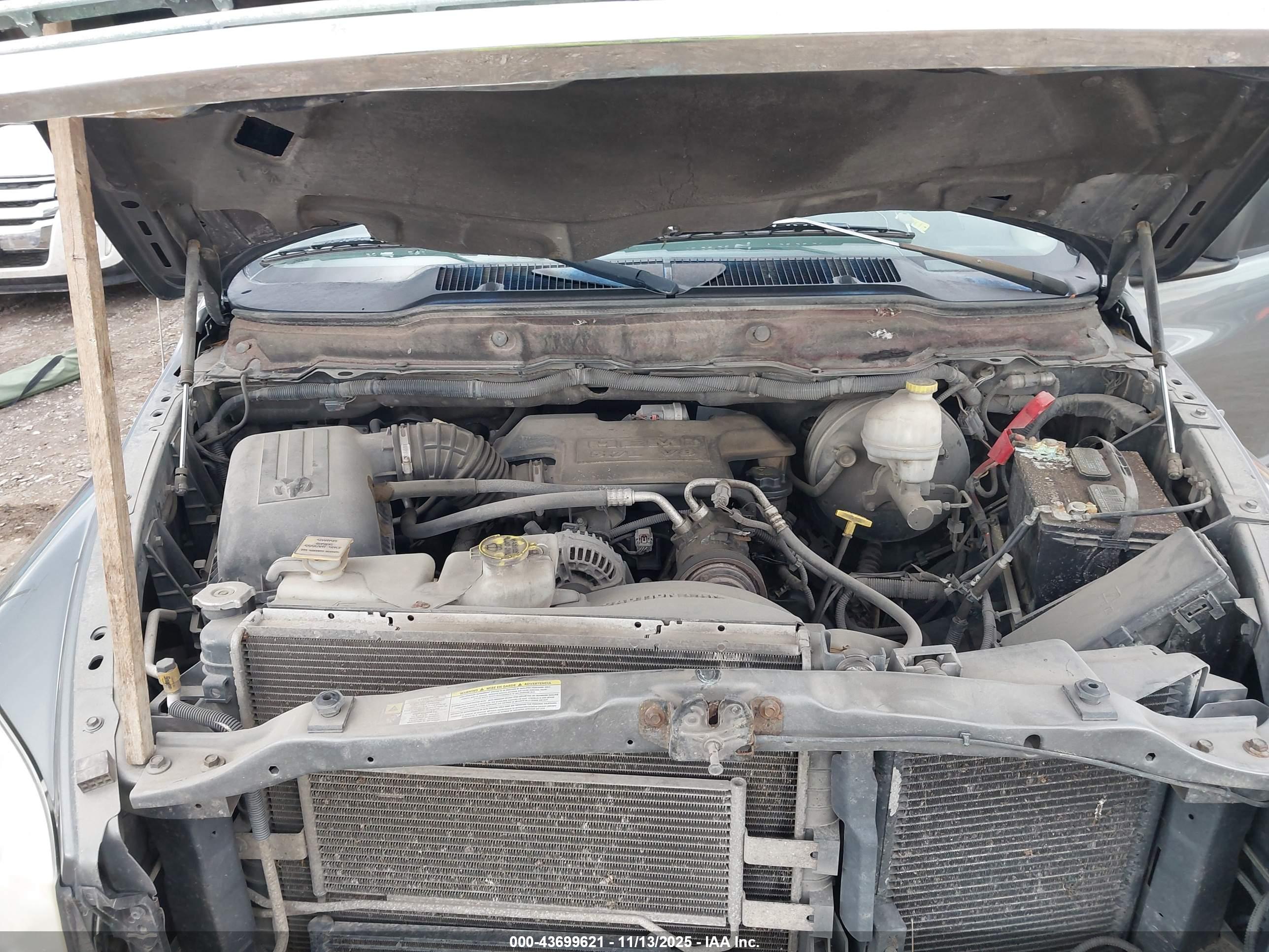 DODGE RAM image 10