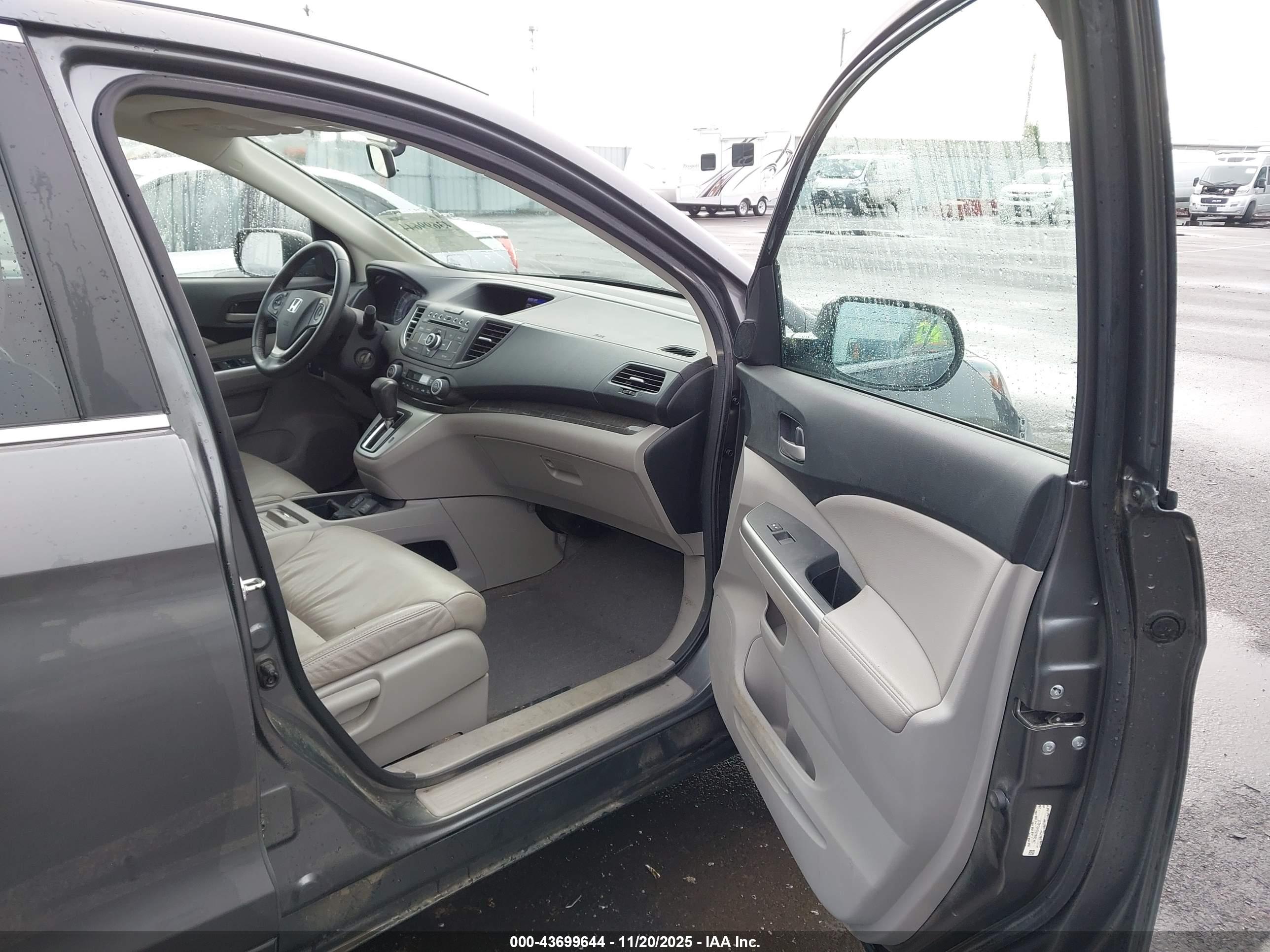 HONDA CR-V image 5