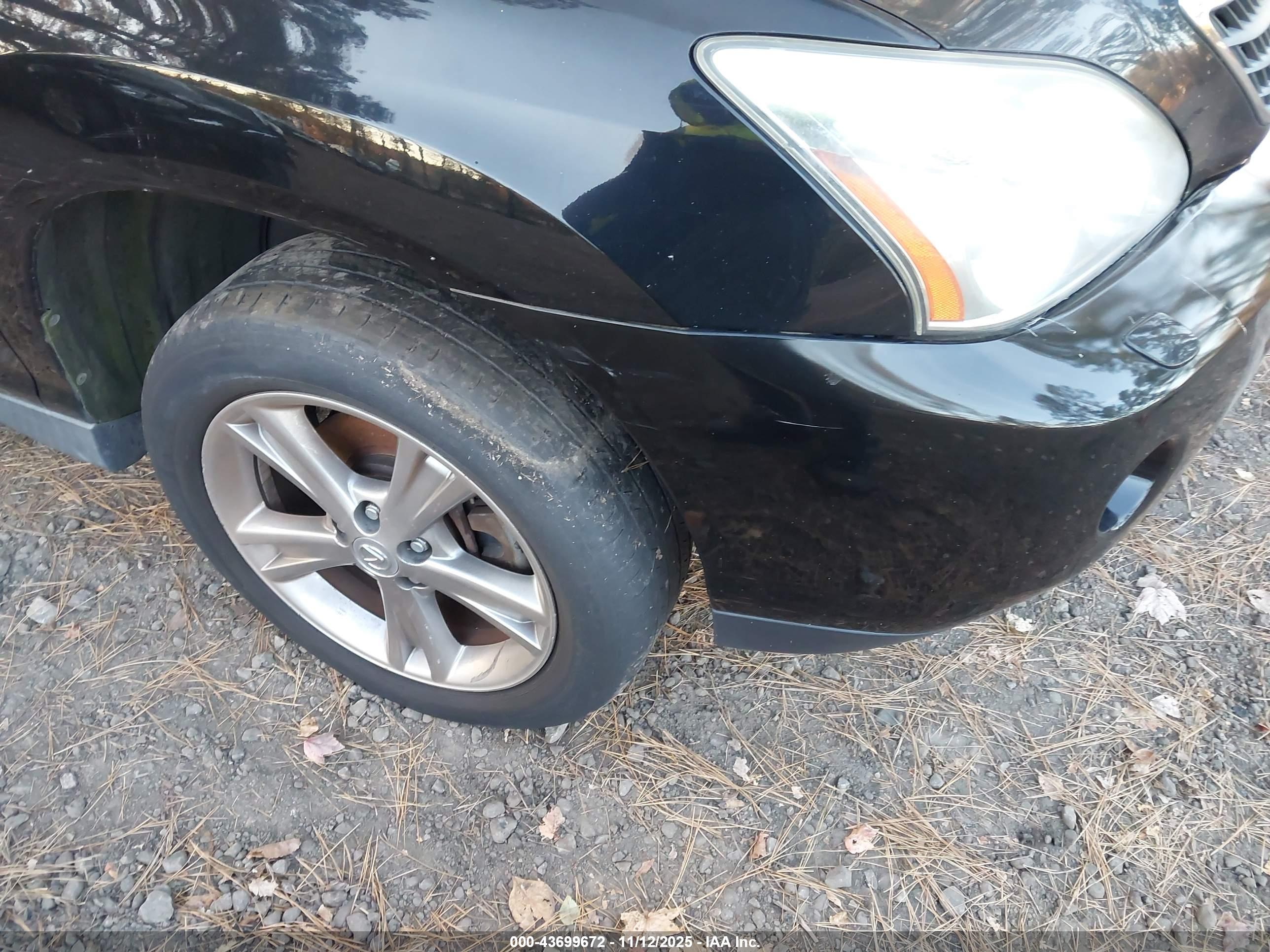 LEXUS RX image 6