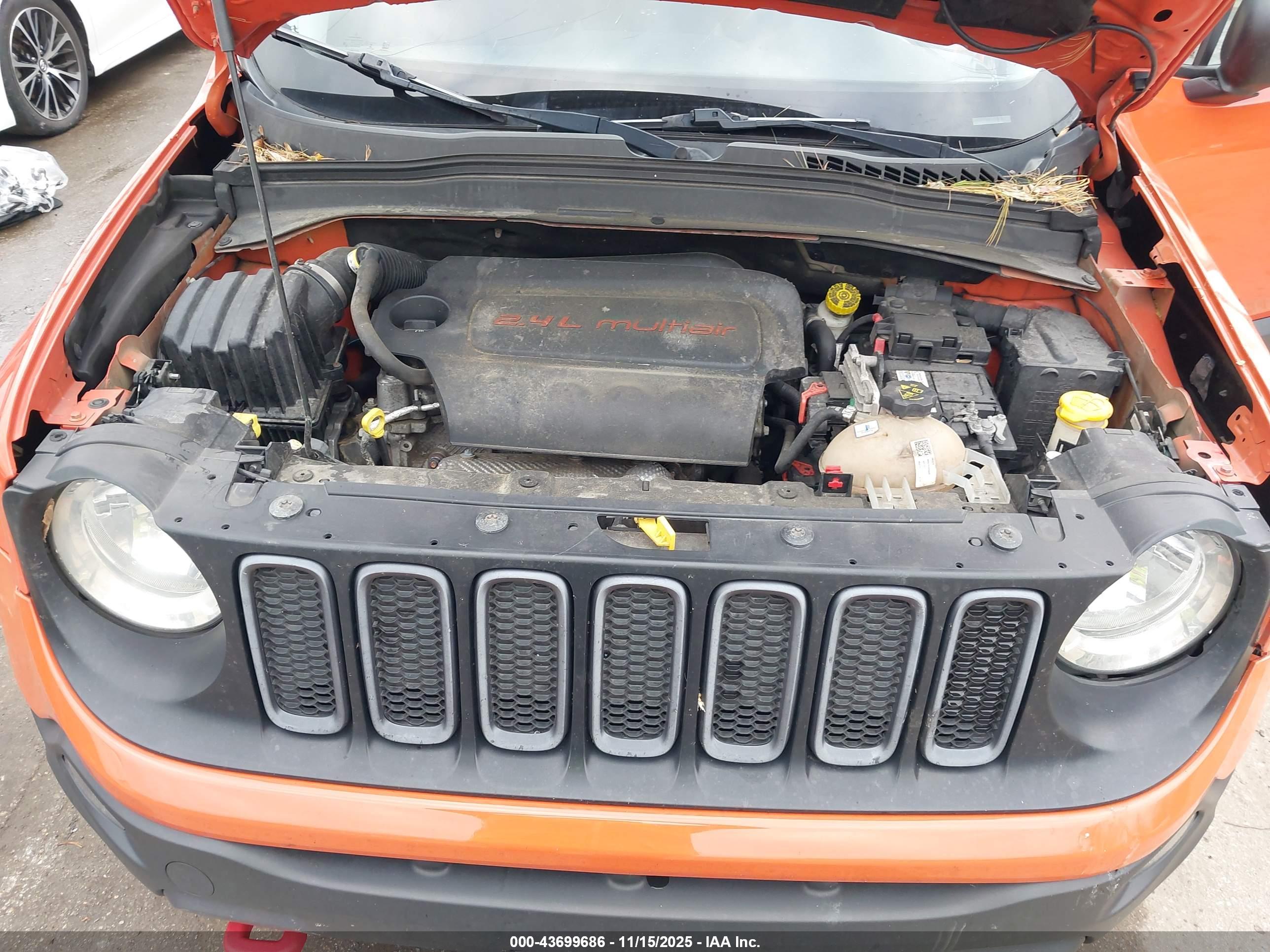 JEEP RENEGADE image 10