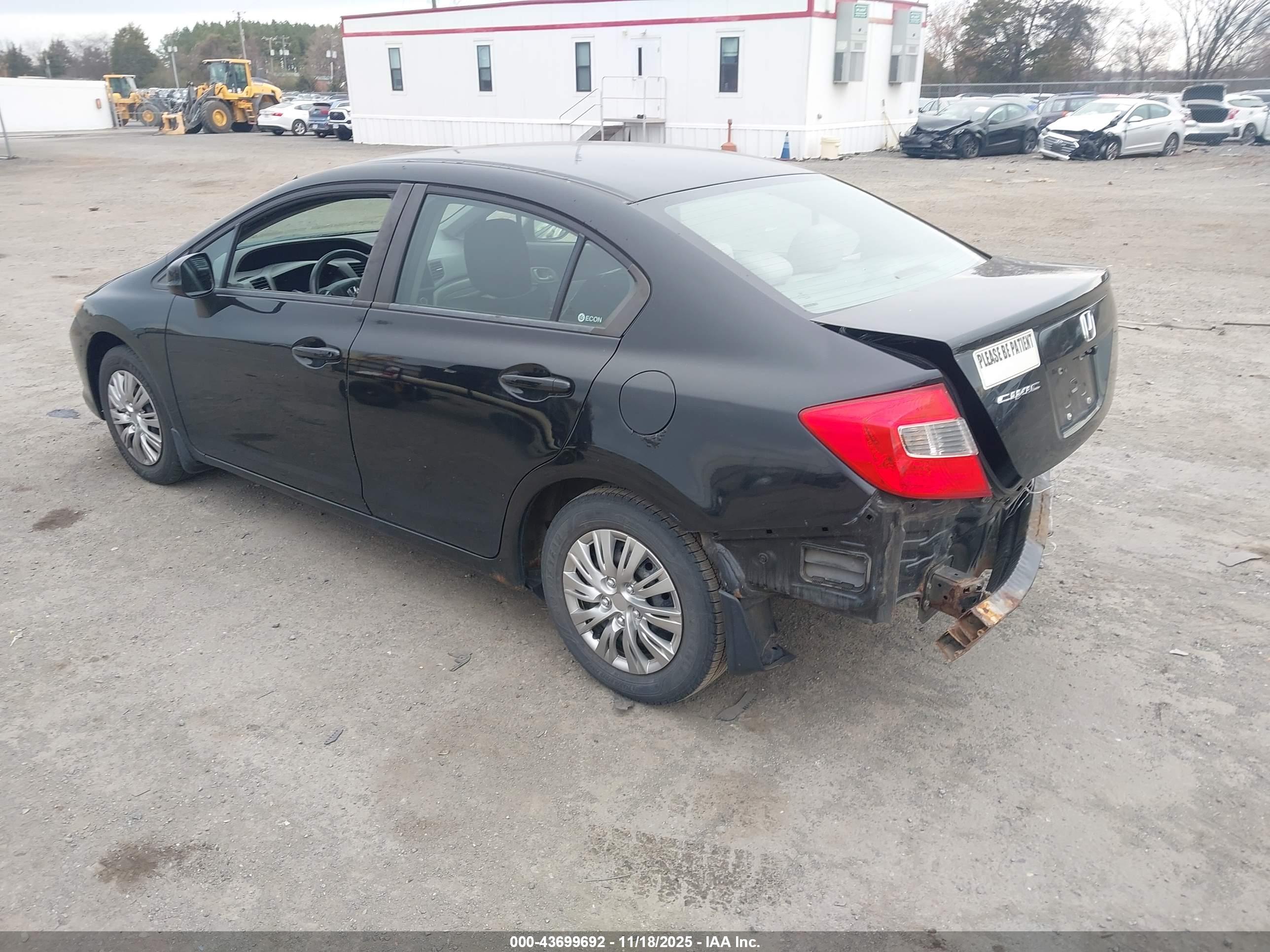 HONDA CIVIC image 3
