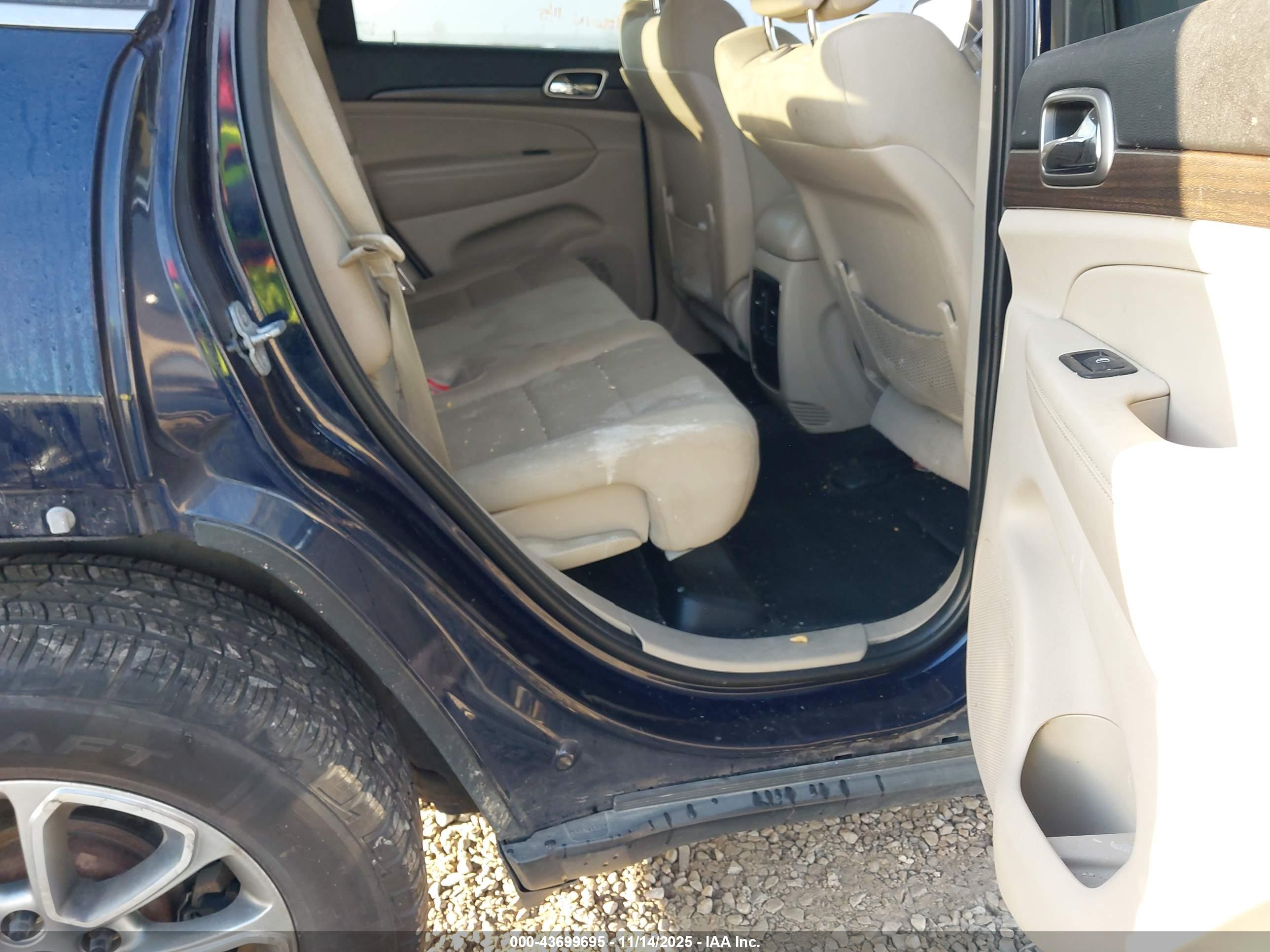 JEEP GRAND image 8
