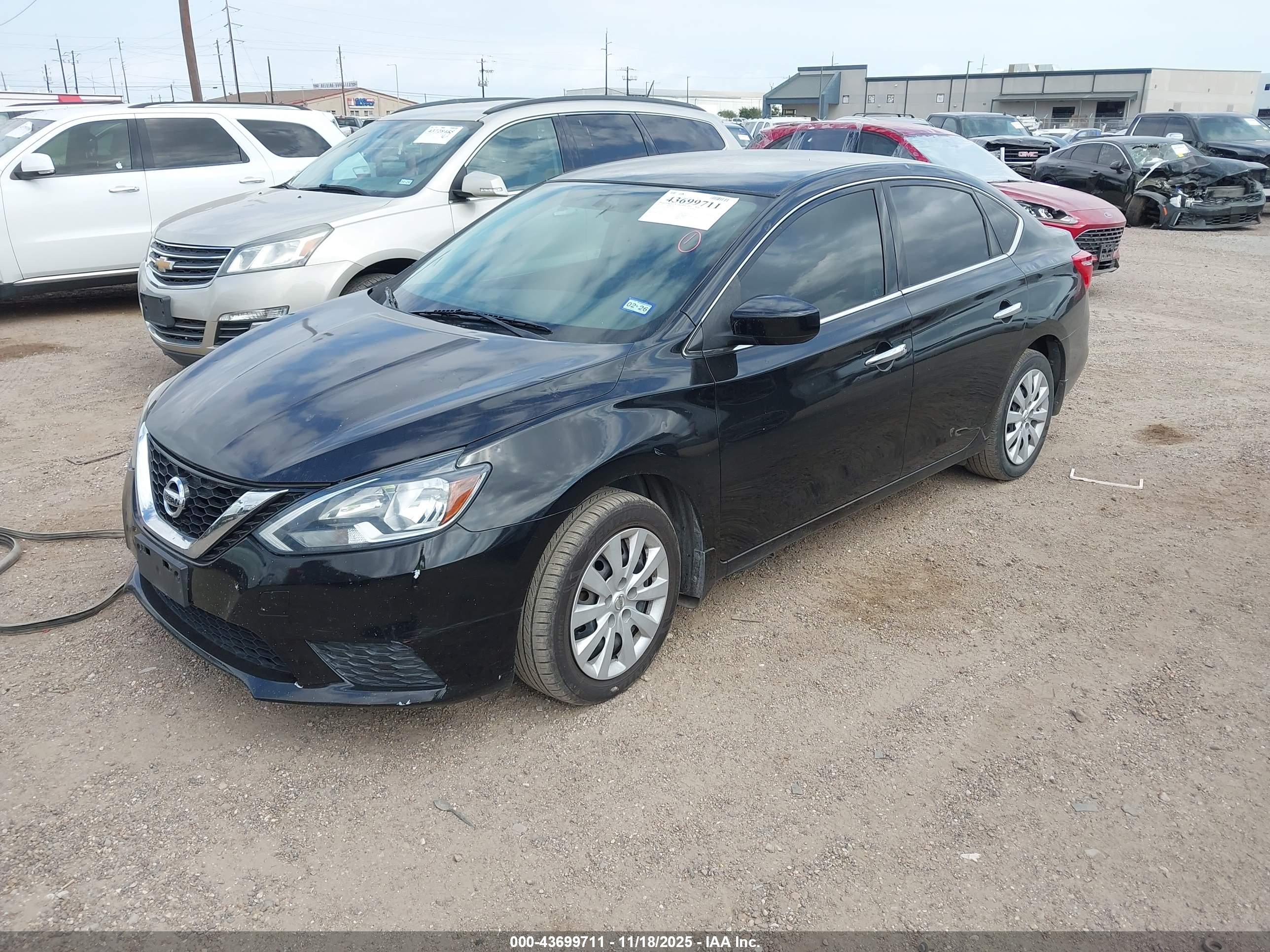 NISSAN SENTRA image 2