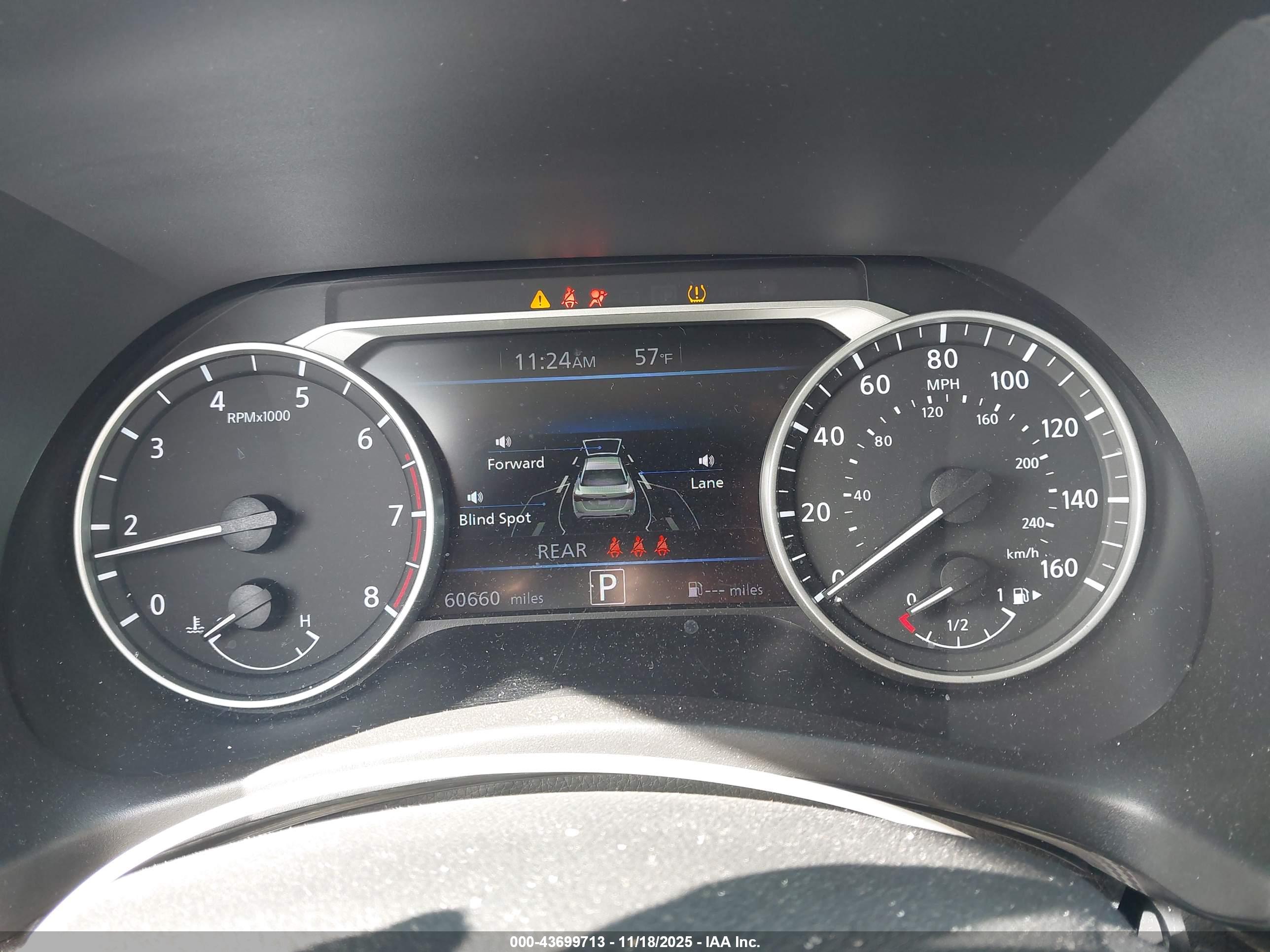 NISSAN SENTRA image 7