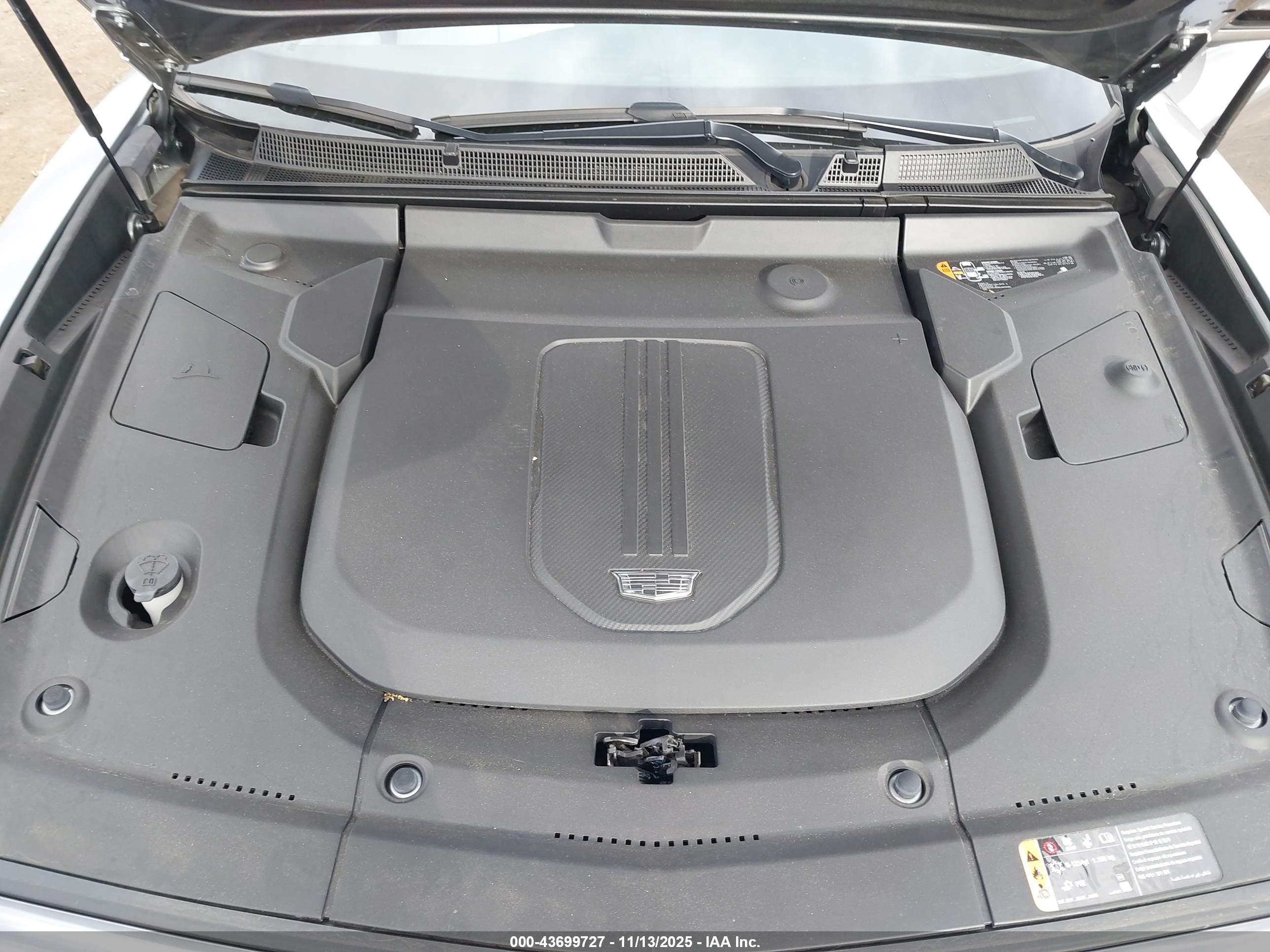 CADILLAC LYRIQ image 10