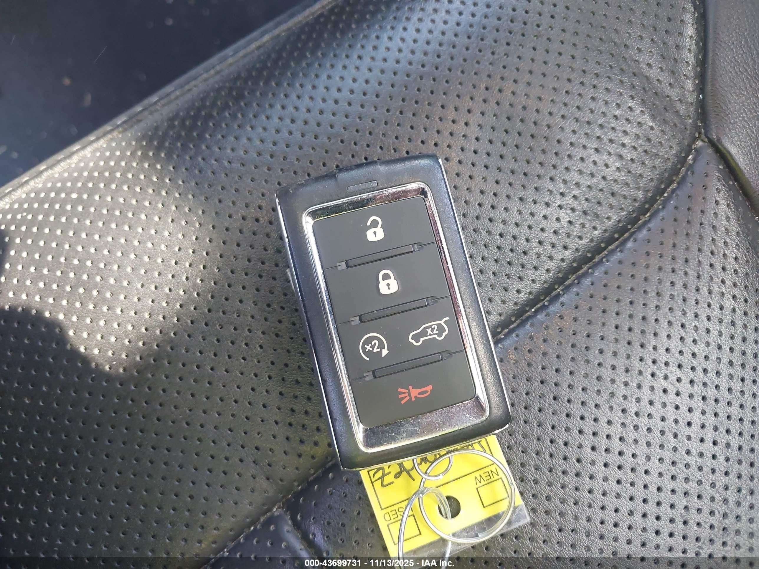 JEEP GRAND image 11