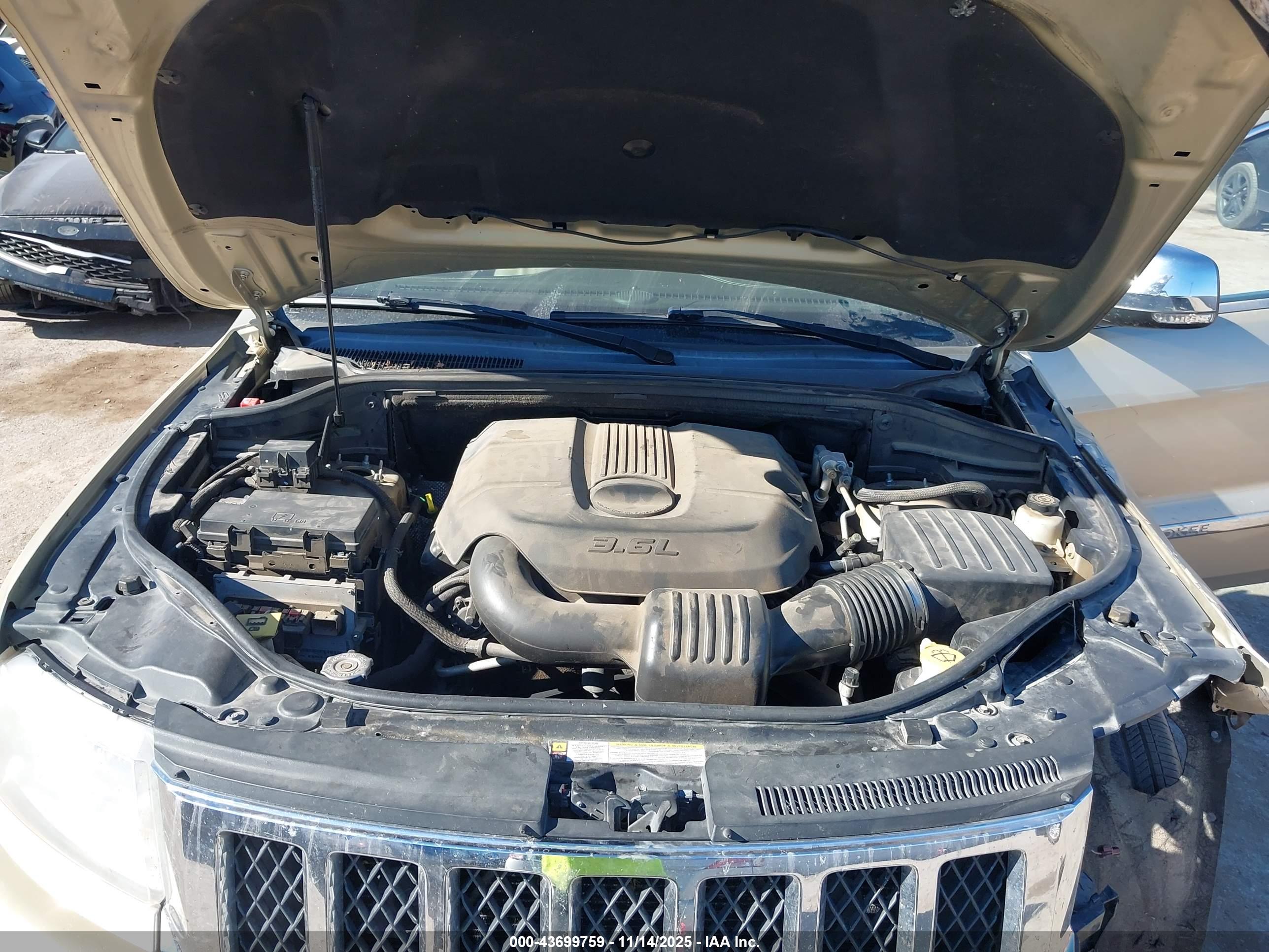 JEEP GRAND image 10
