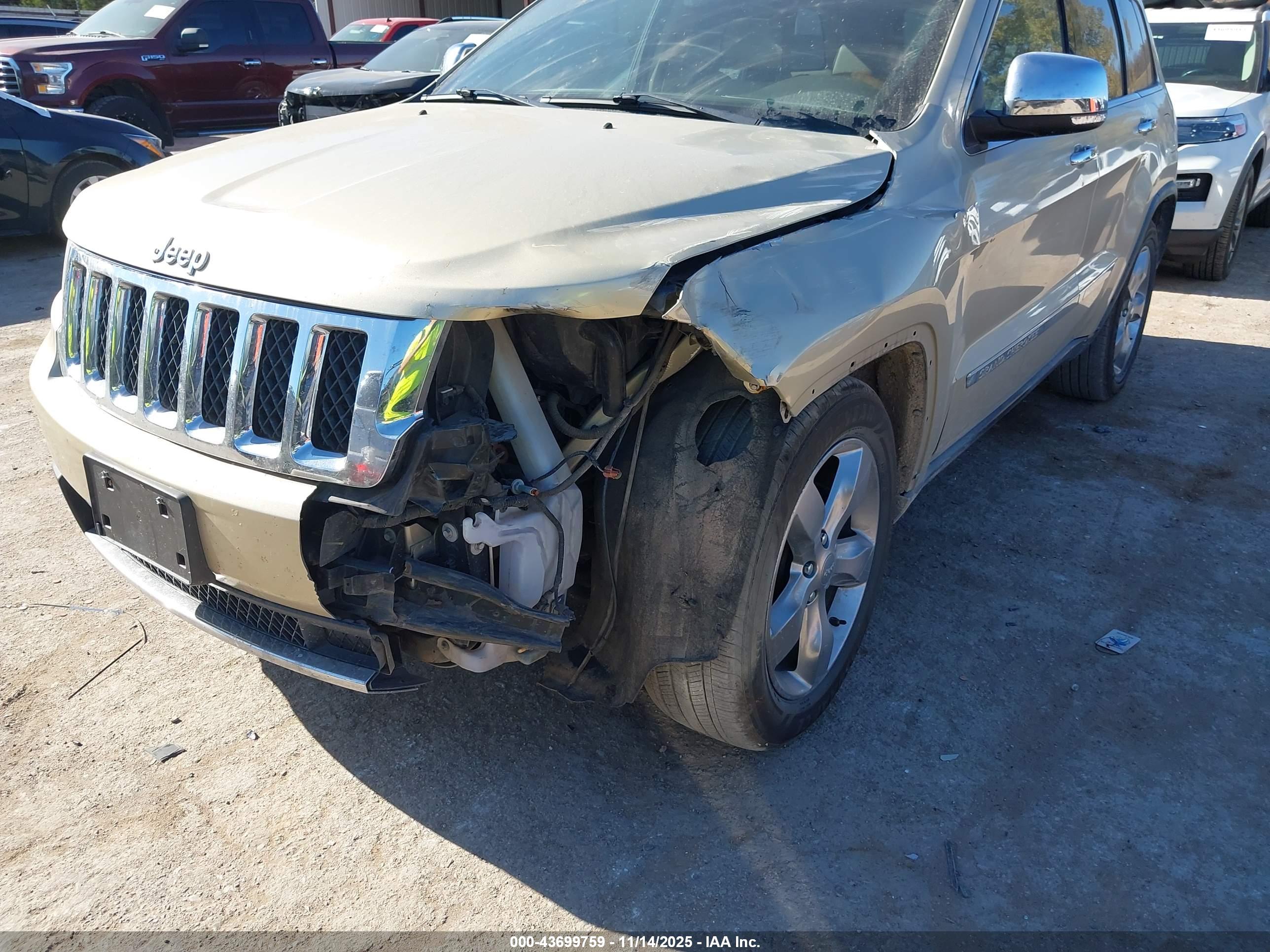 JEEP GRAND image 6