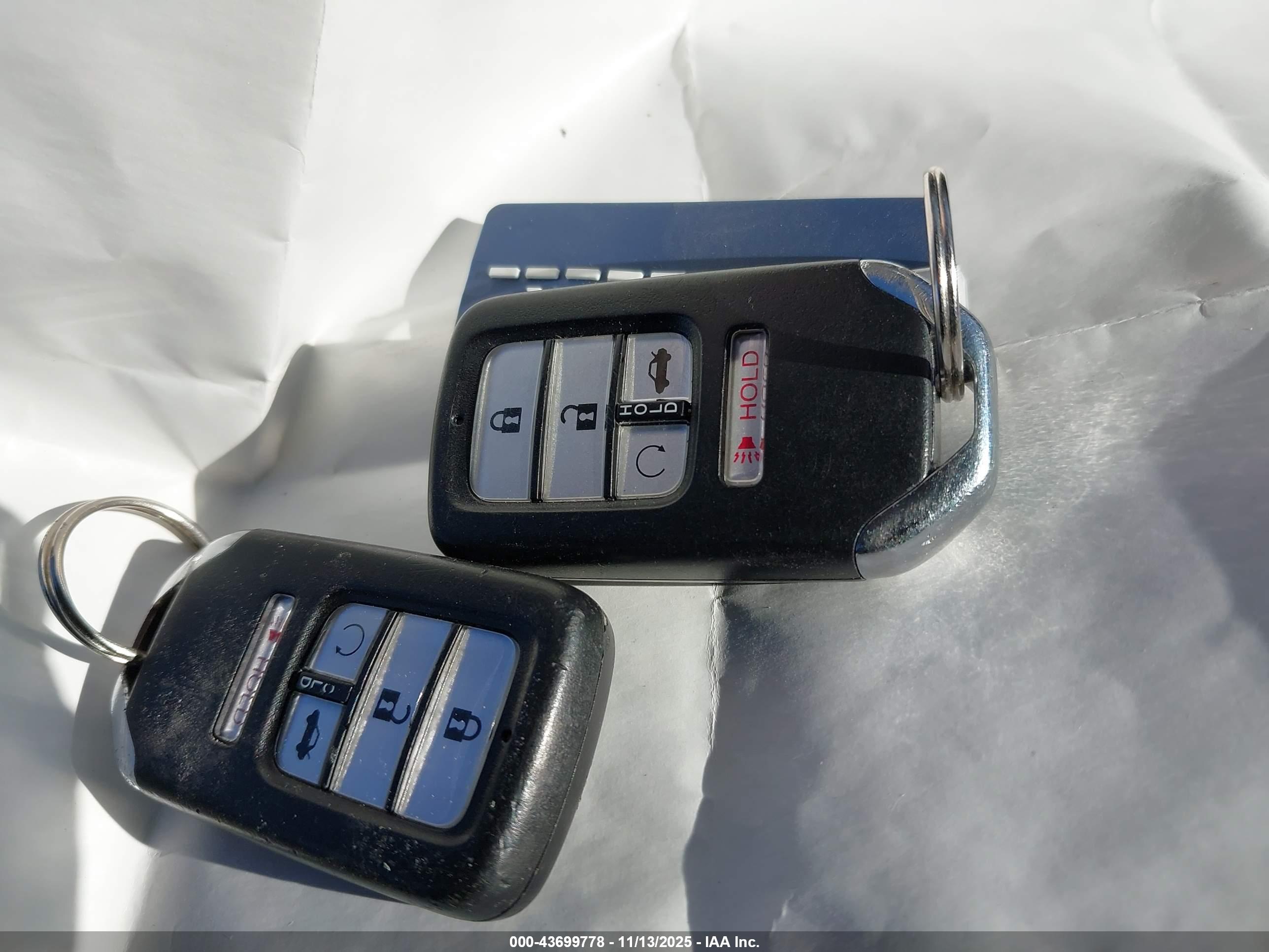 HONDA CIVIC image 11