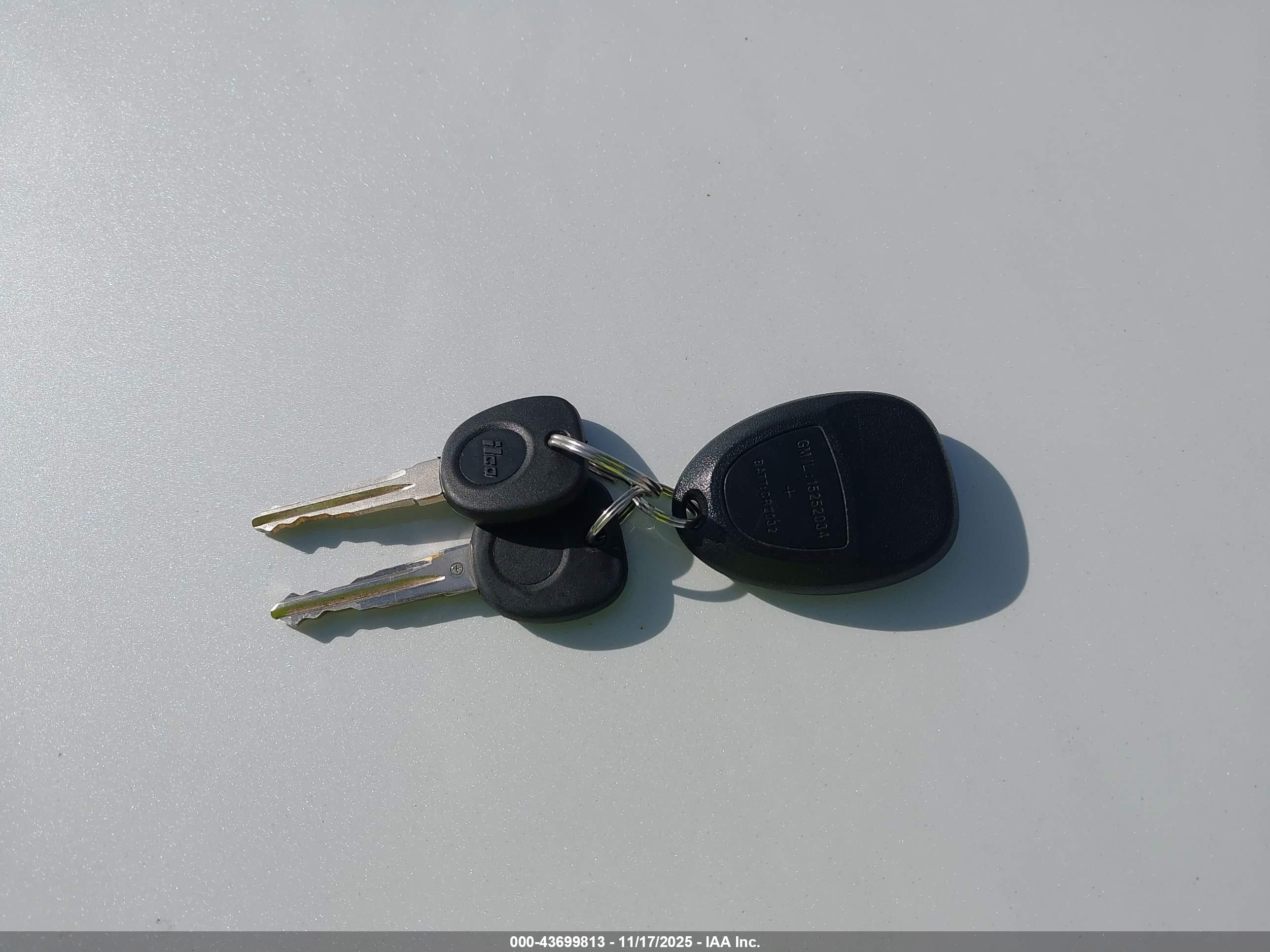 PONTIAC SOLSTICE image 11