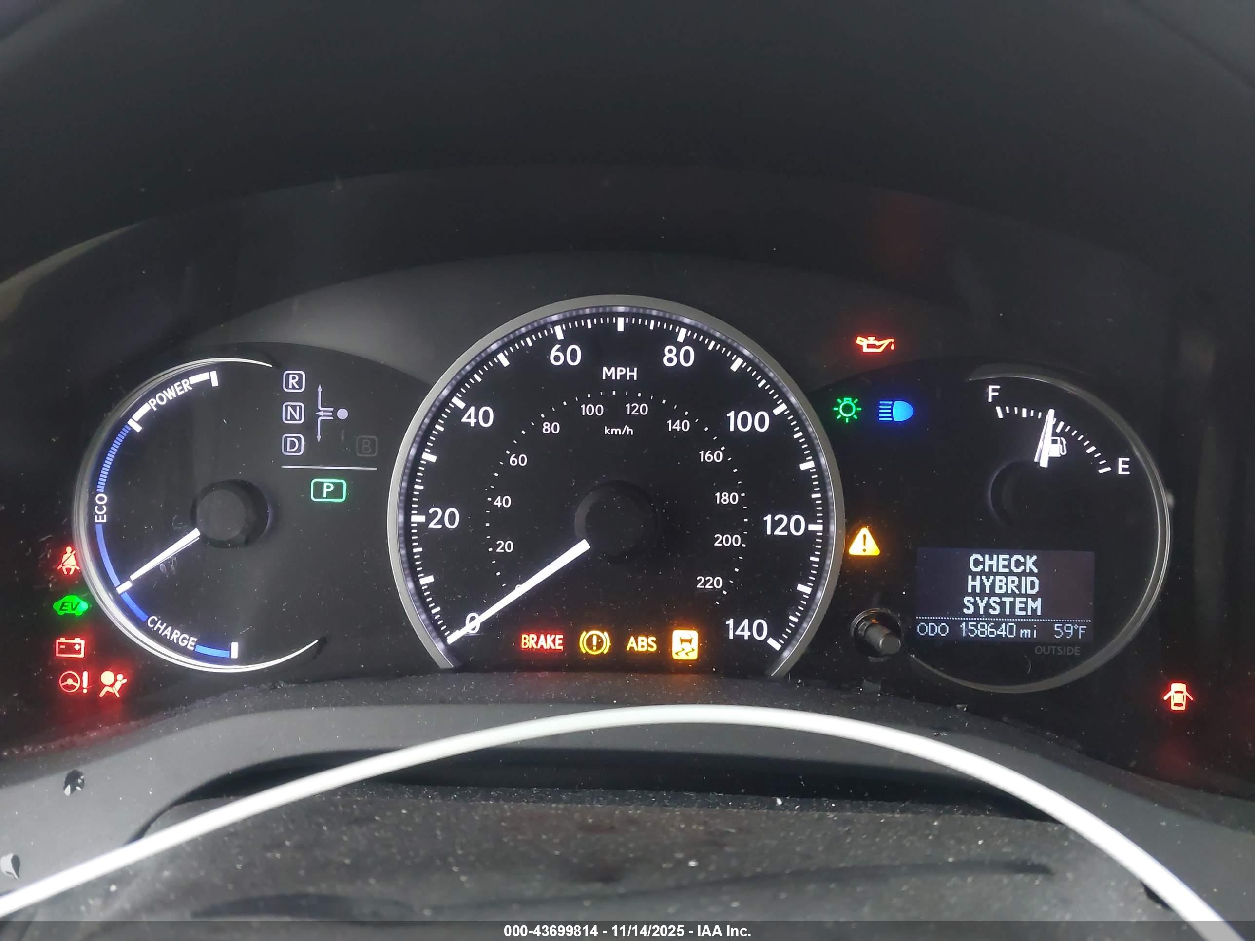 LEXUS CT image 7