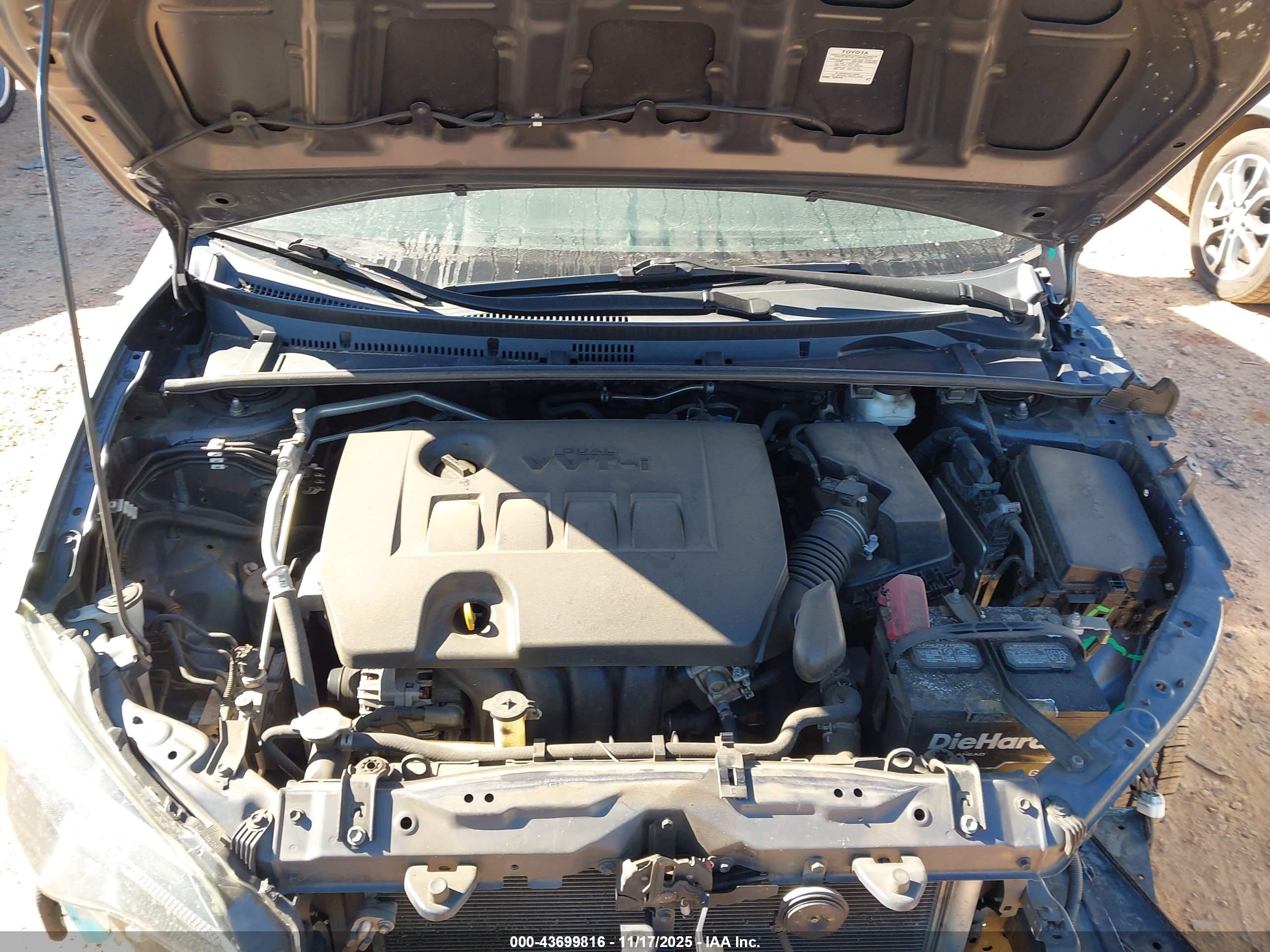TOYOTA COROLLA image 10