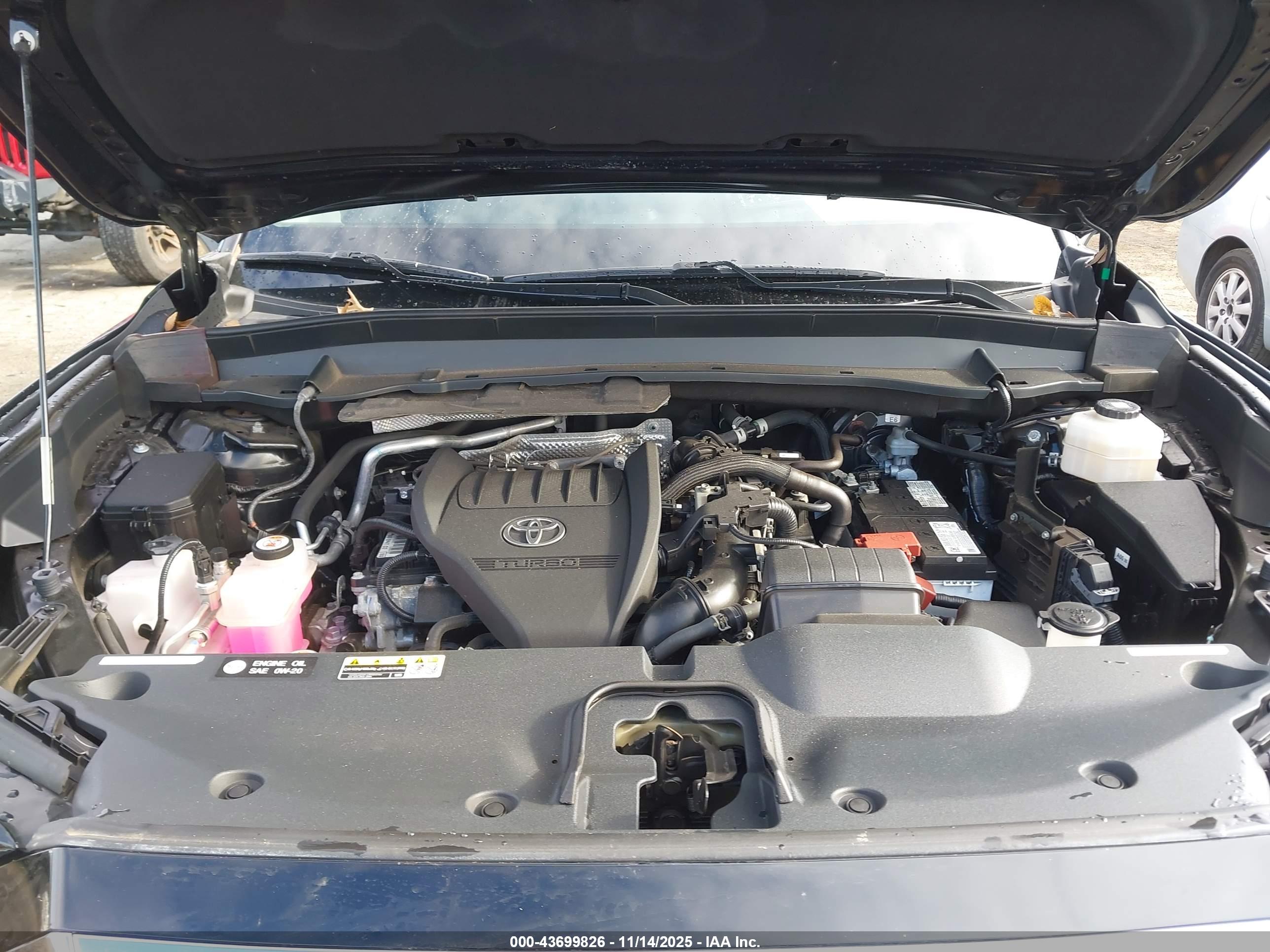 TOYOTA GRAND image 10