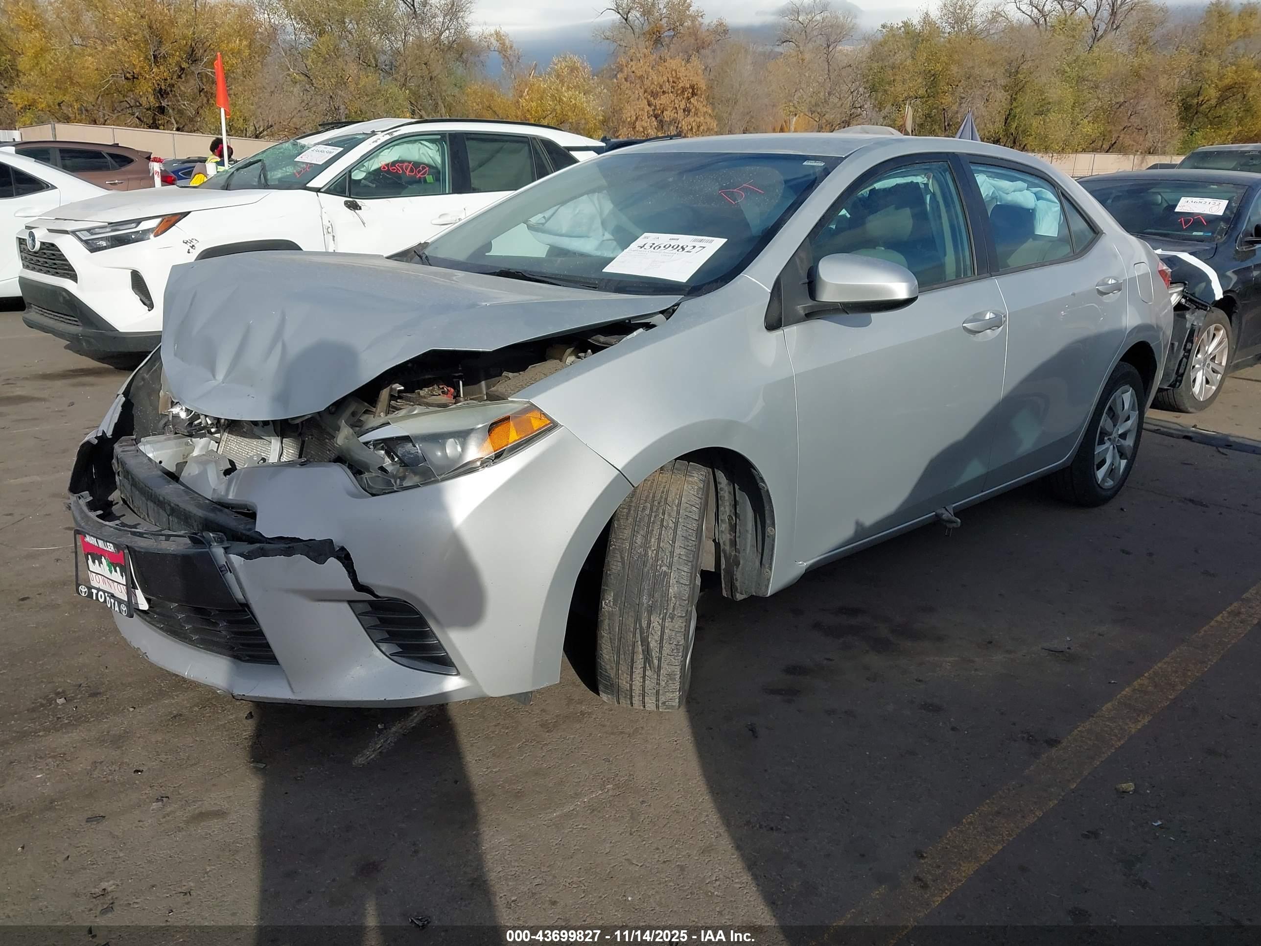 TOYOTA COROLLA image 2