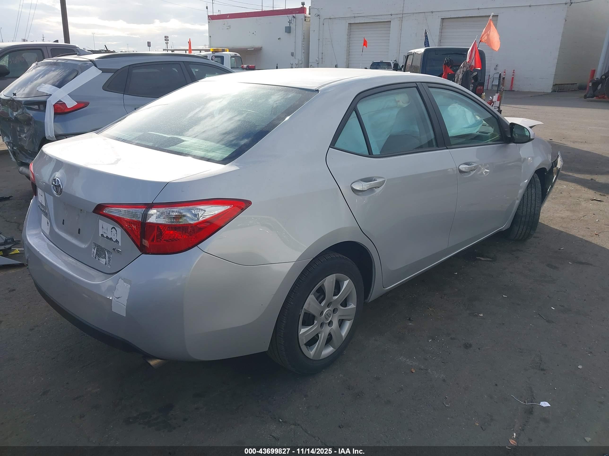 TOYOTA COROLLA image 4
