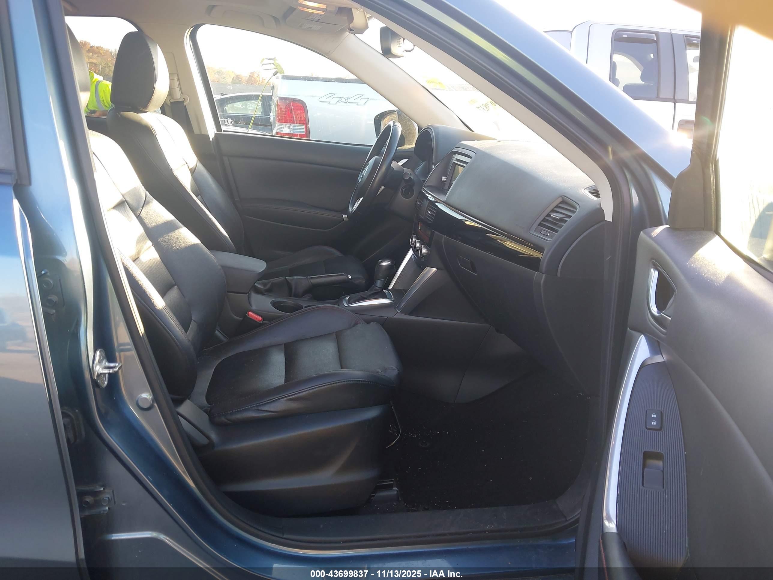 MAZDA CX-5 image 5