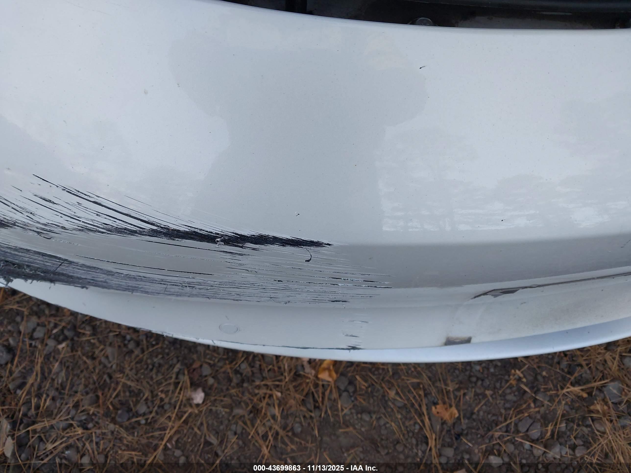 TESLA MODEL image 6