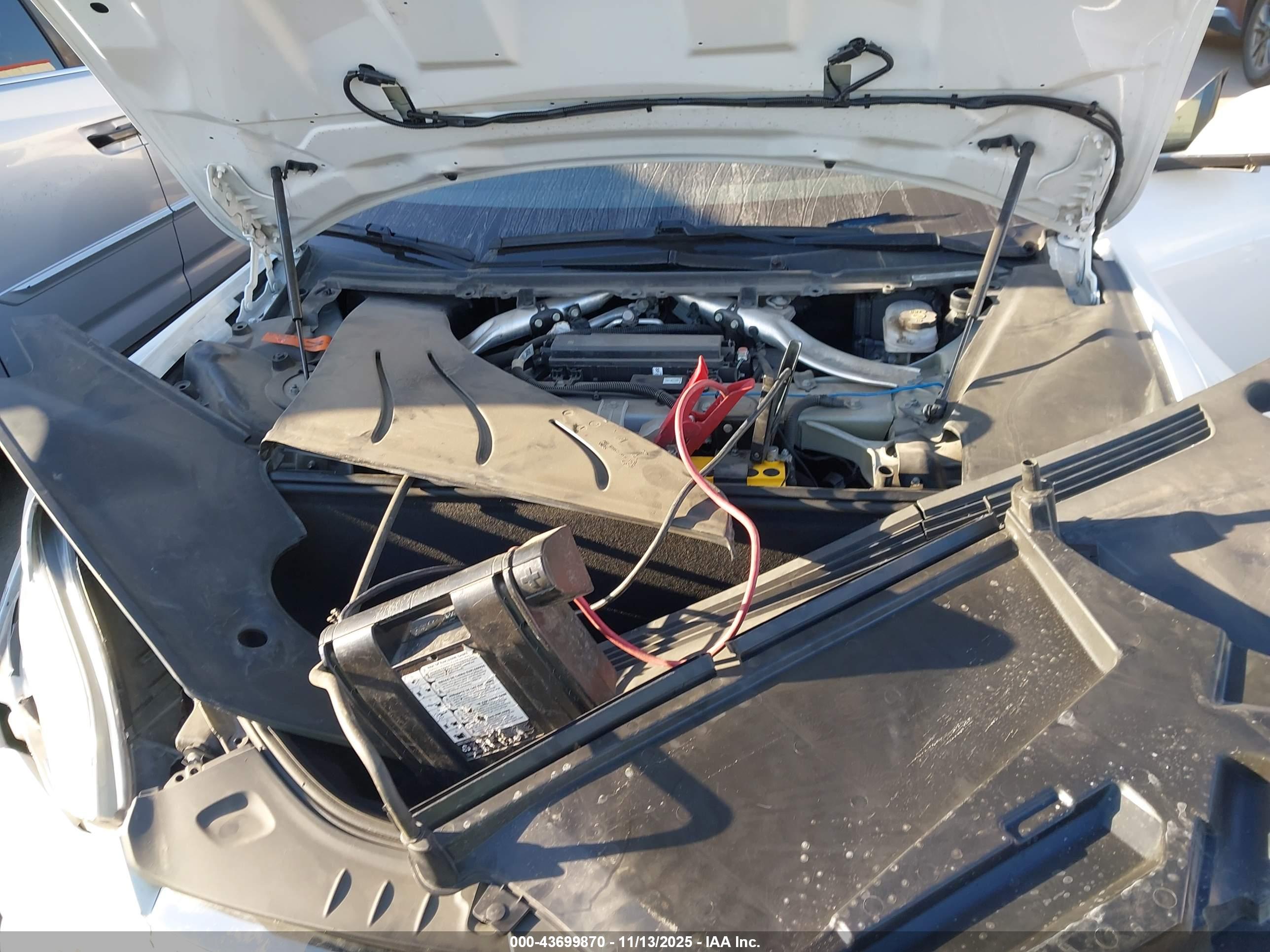 TESLA MODEL image 10