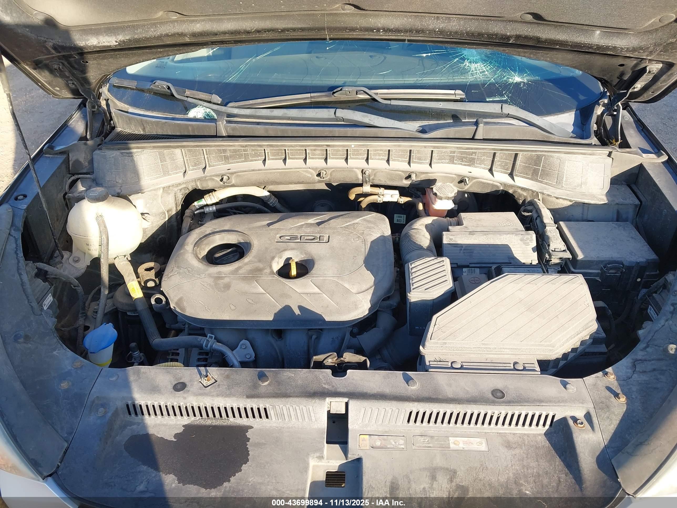 HYUNDAI TUCSON image 10