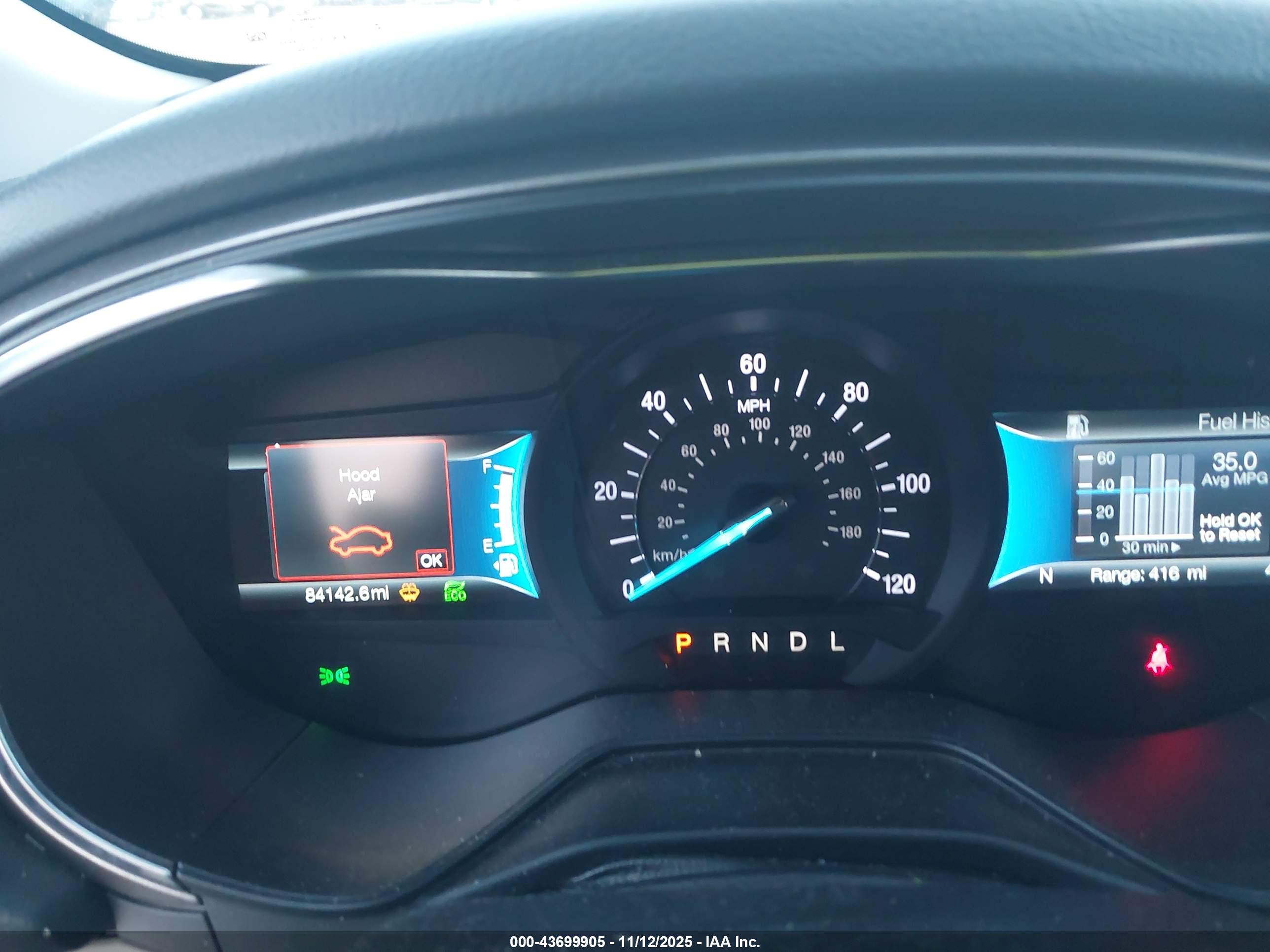 FORD FUSION image 7