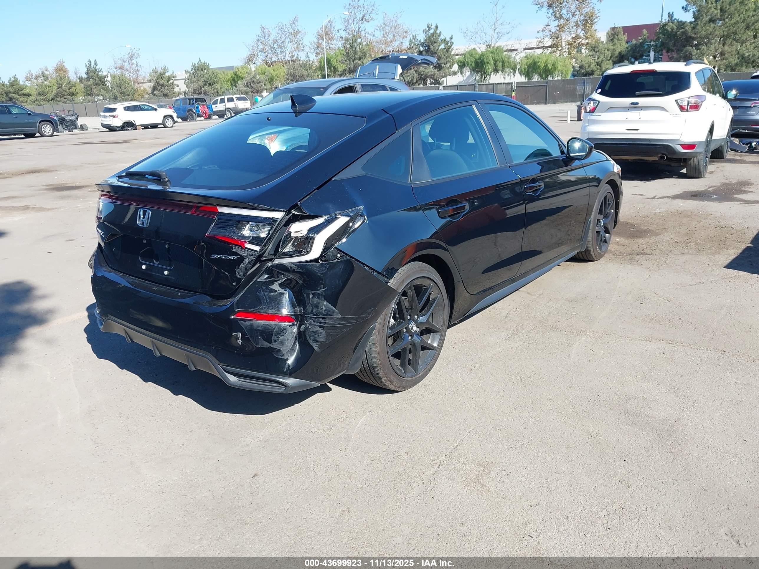 HONDA CIVIC image 4