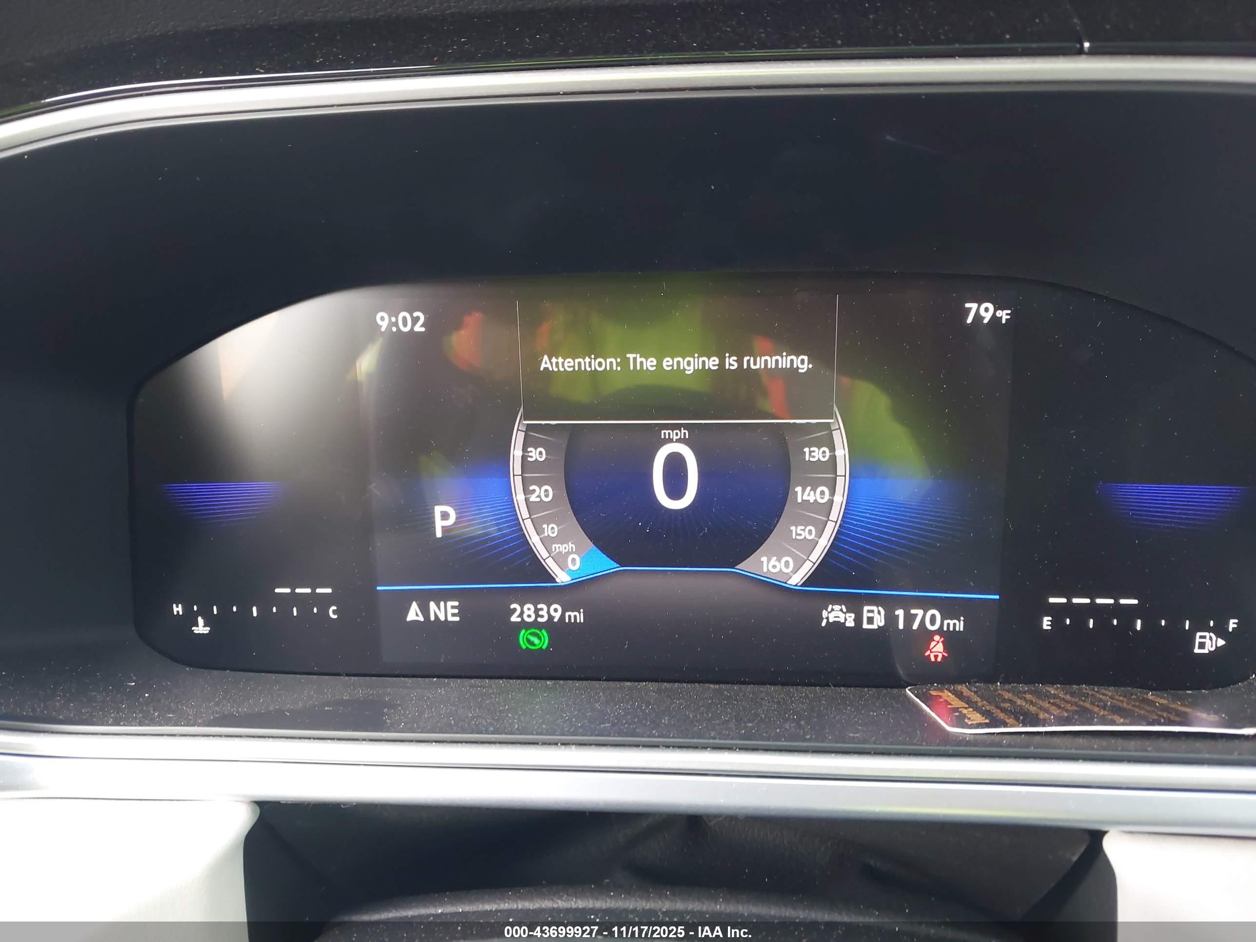 VOLKSWAGEN TAOS image 7
