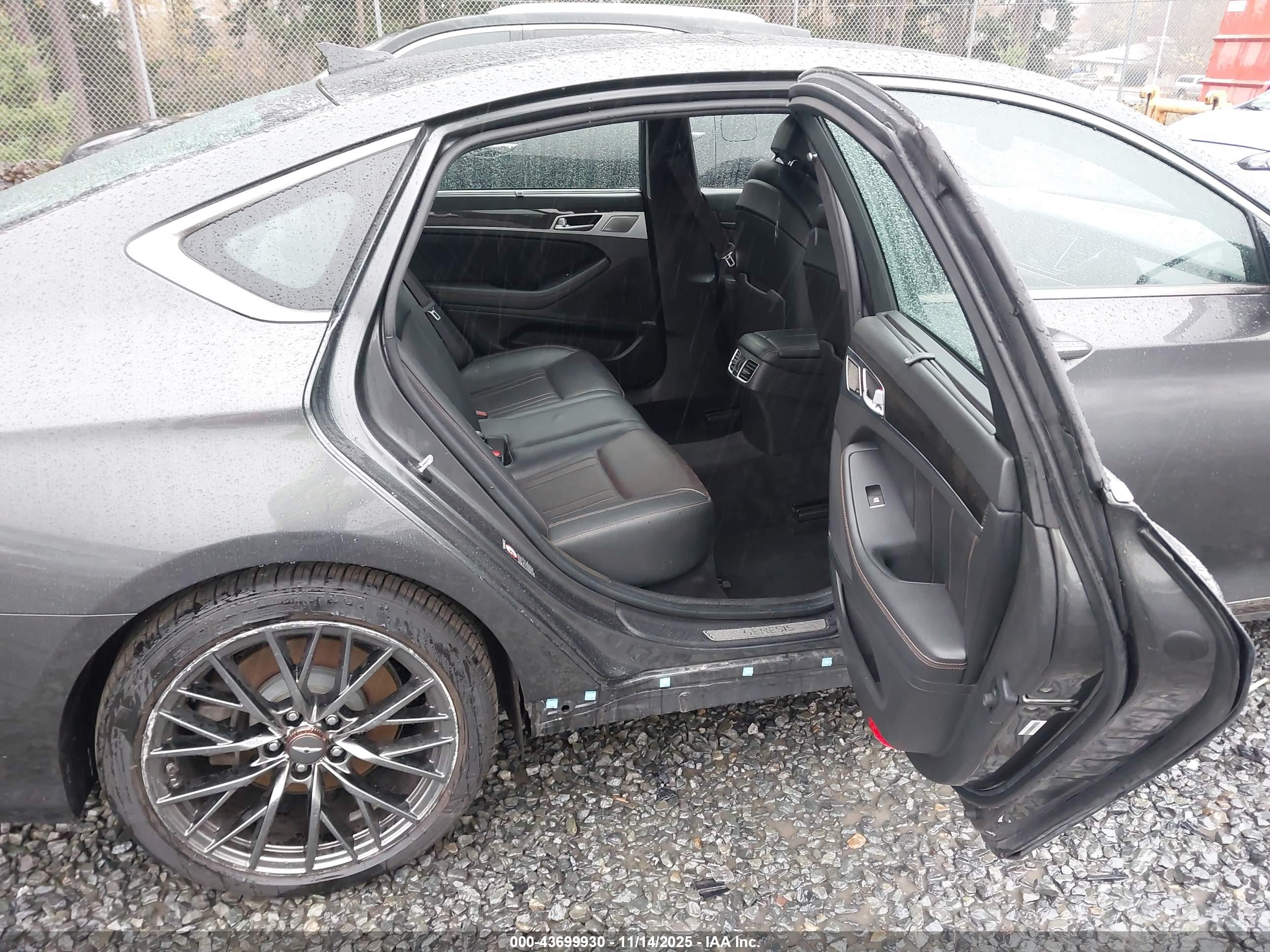 GENESIS G80 image 8
