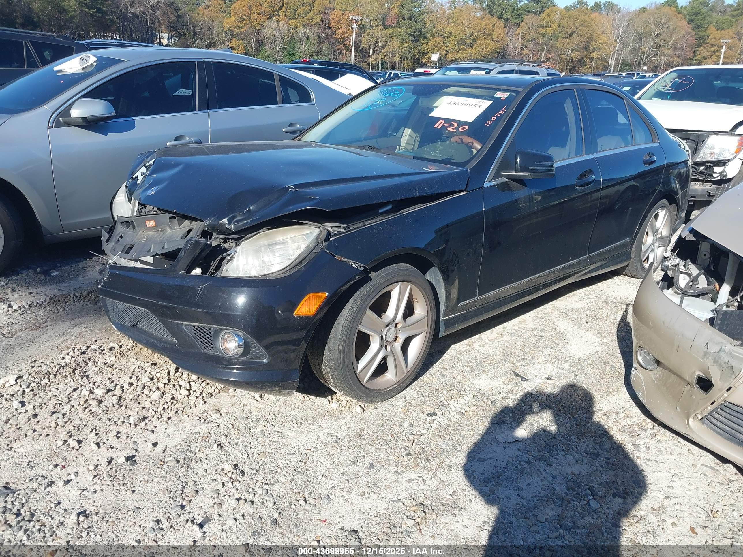 MERCEDES-BENZ C image 2