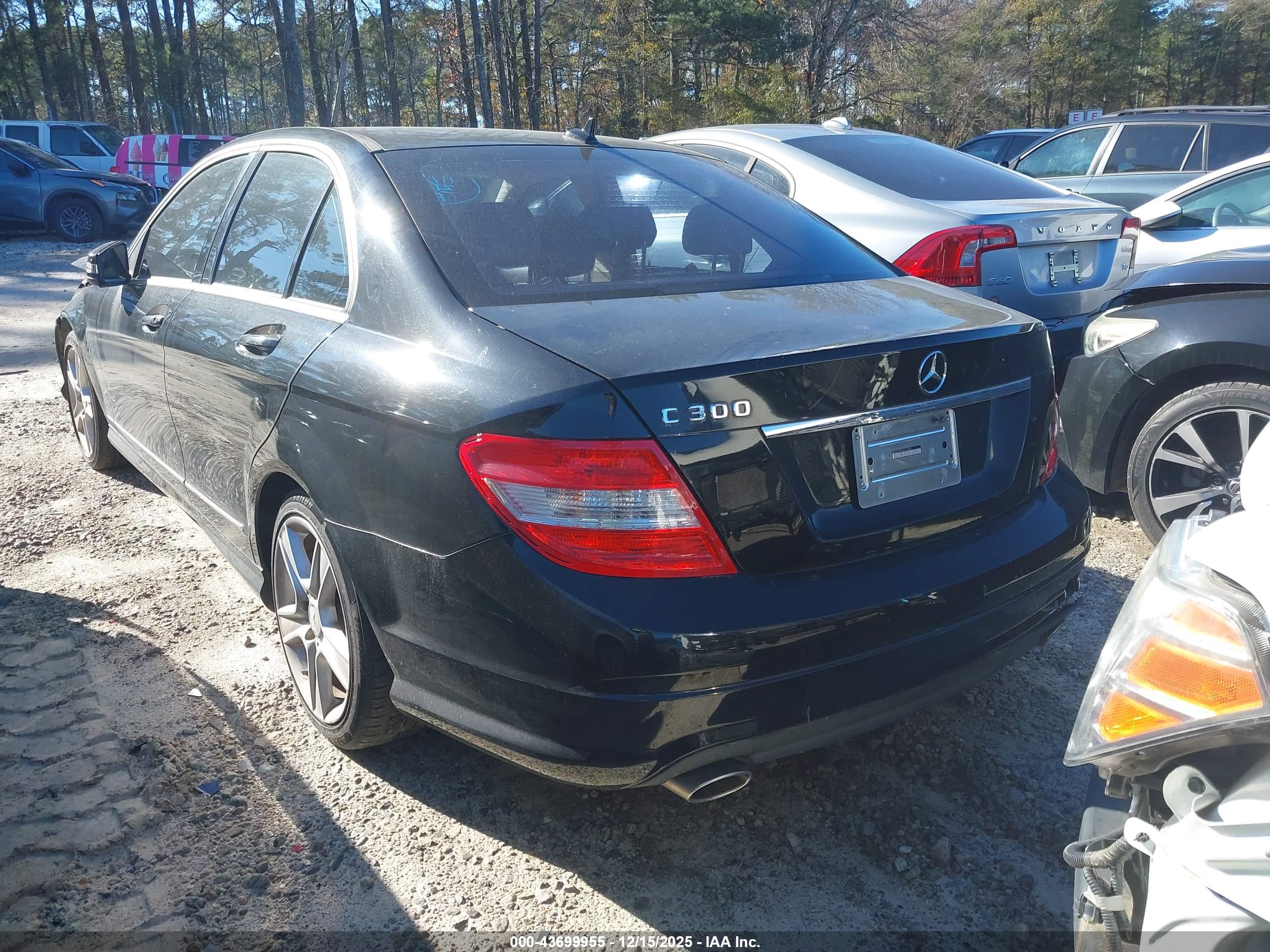 MERCEDES-BENZ C image 3
