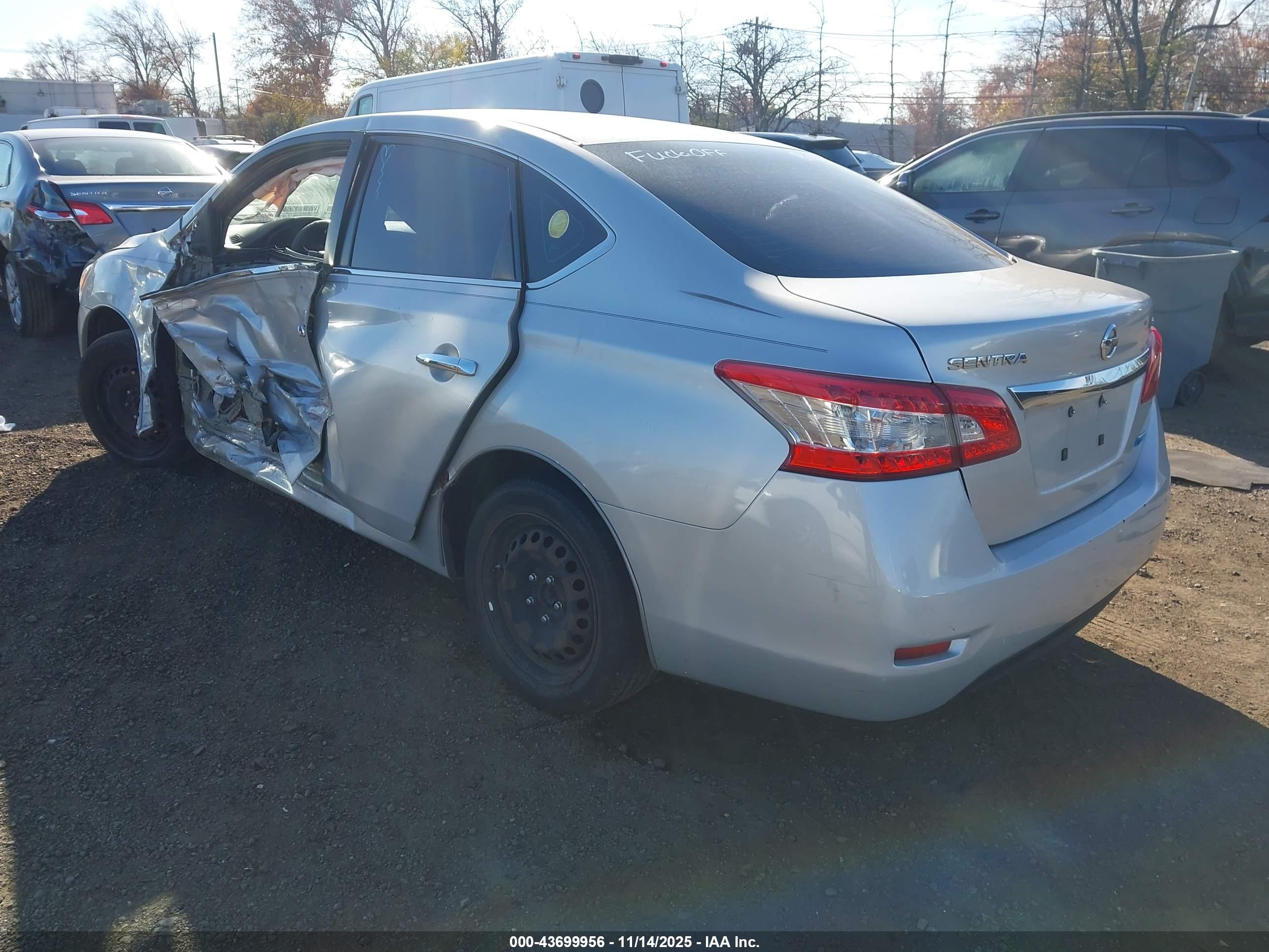NISSAN SENTRA image 3