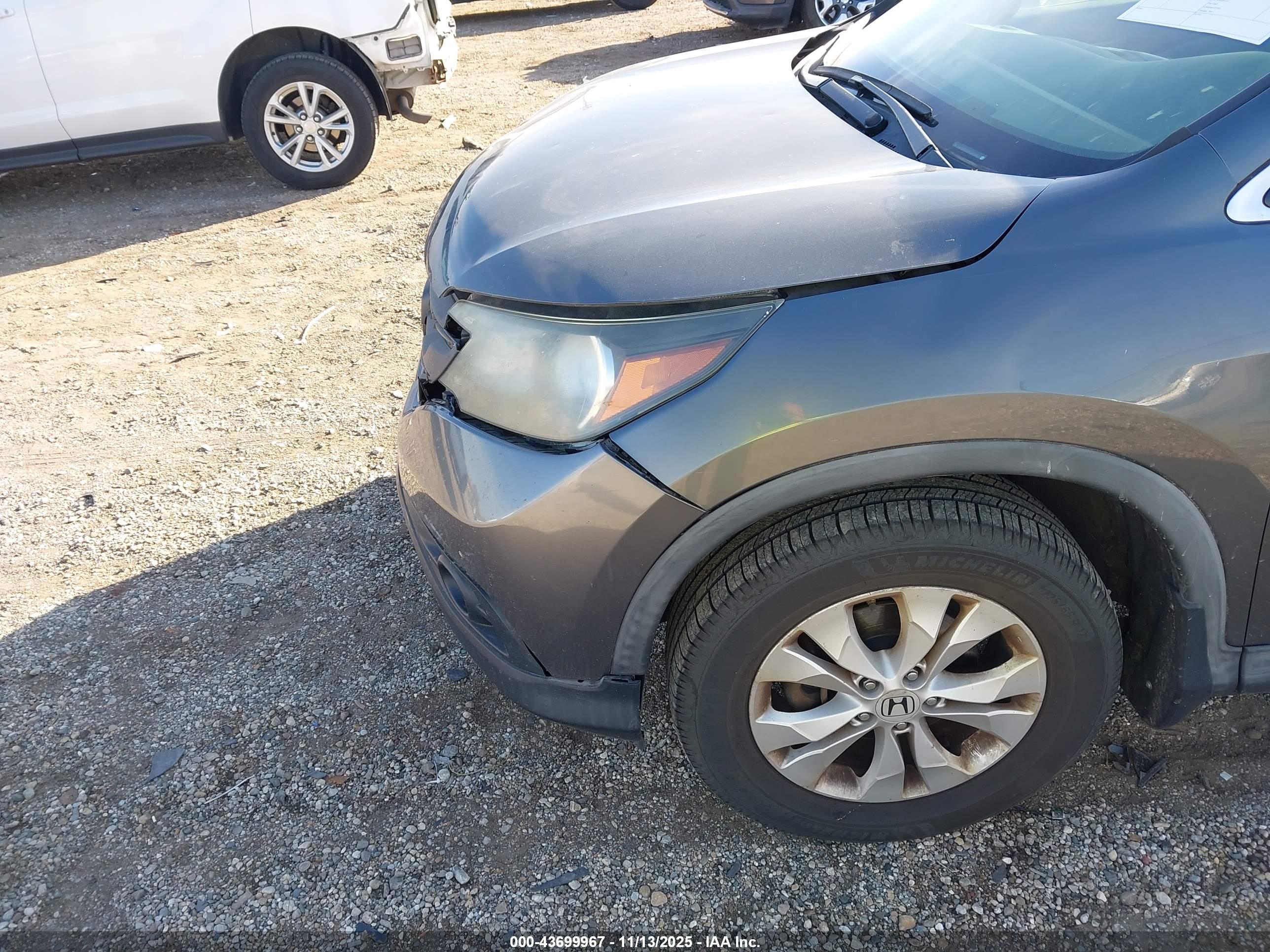 HONDA CR-V image 6