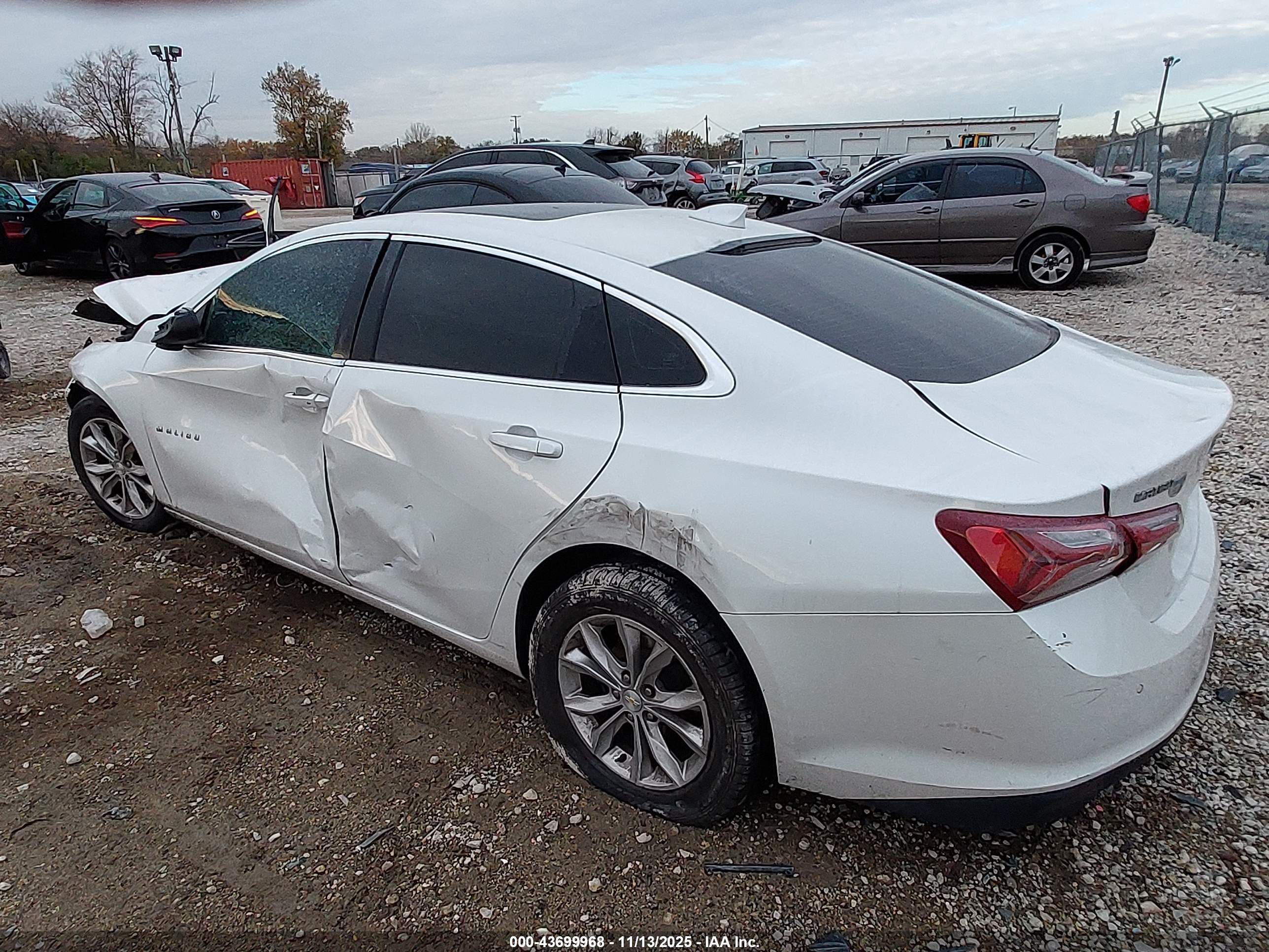 CHEVROLET MALIBU image 3
