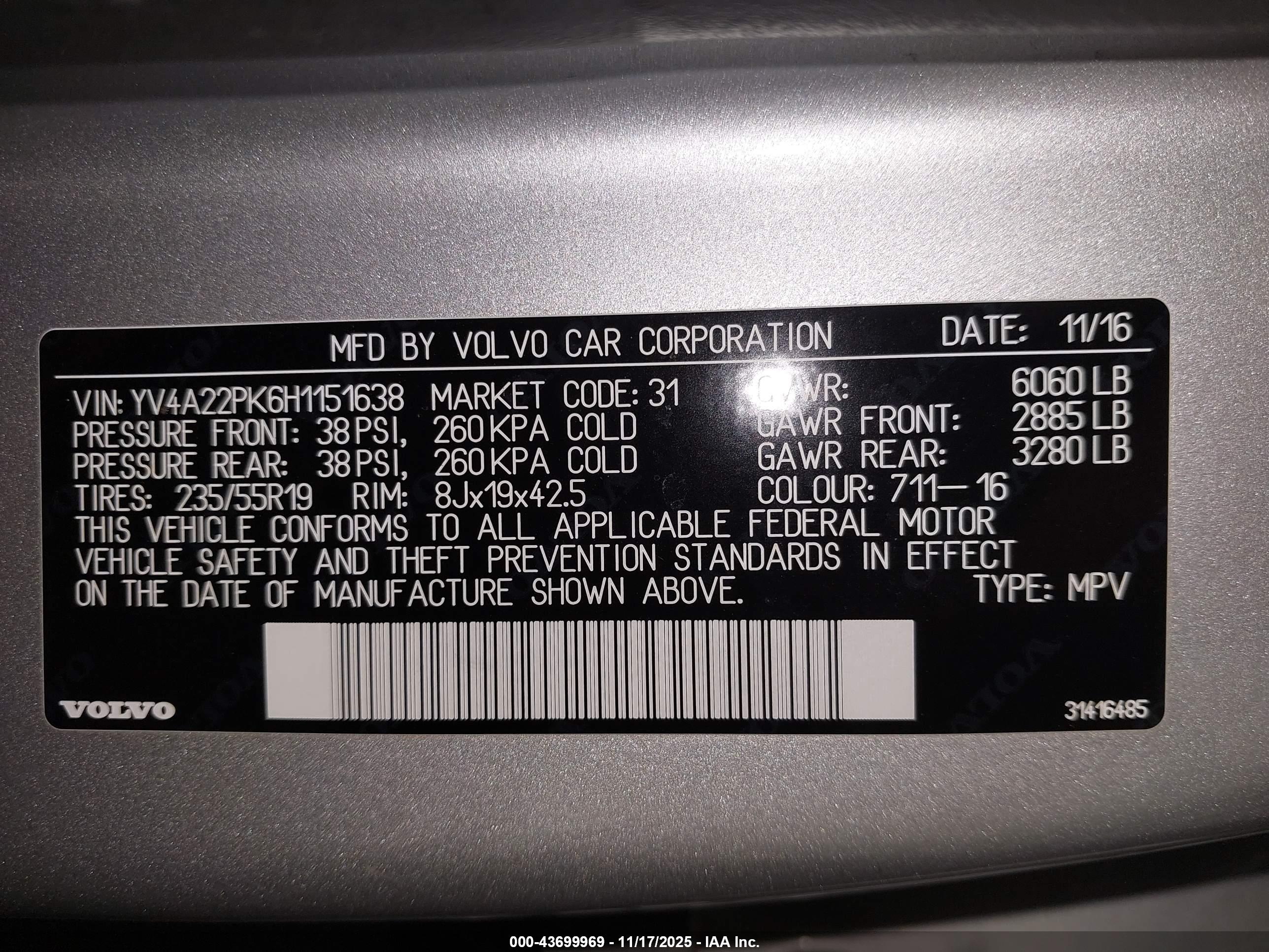 VOLVO XC90 image 9