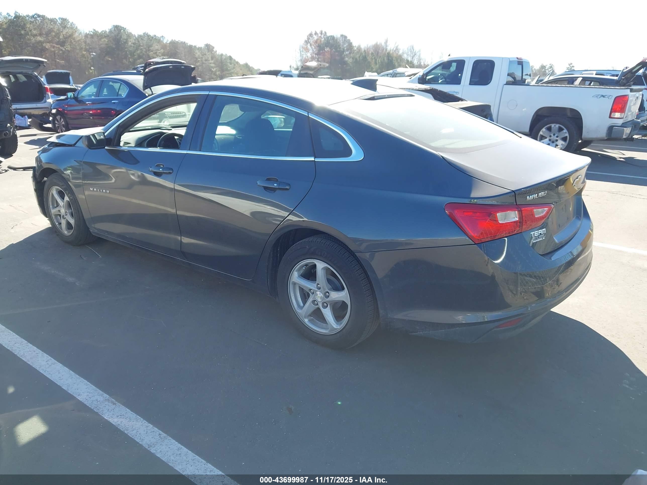 CHEVROLET MALIBU image 3